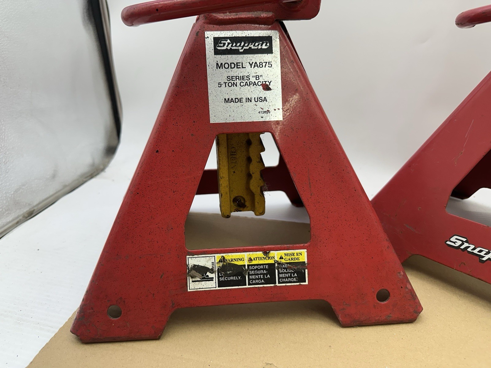 Pair of 2 Snap-On Professional Tools USA 5-Ton Capacity Jack Stands Model YA-875