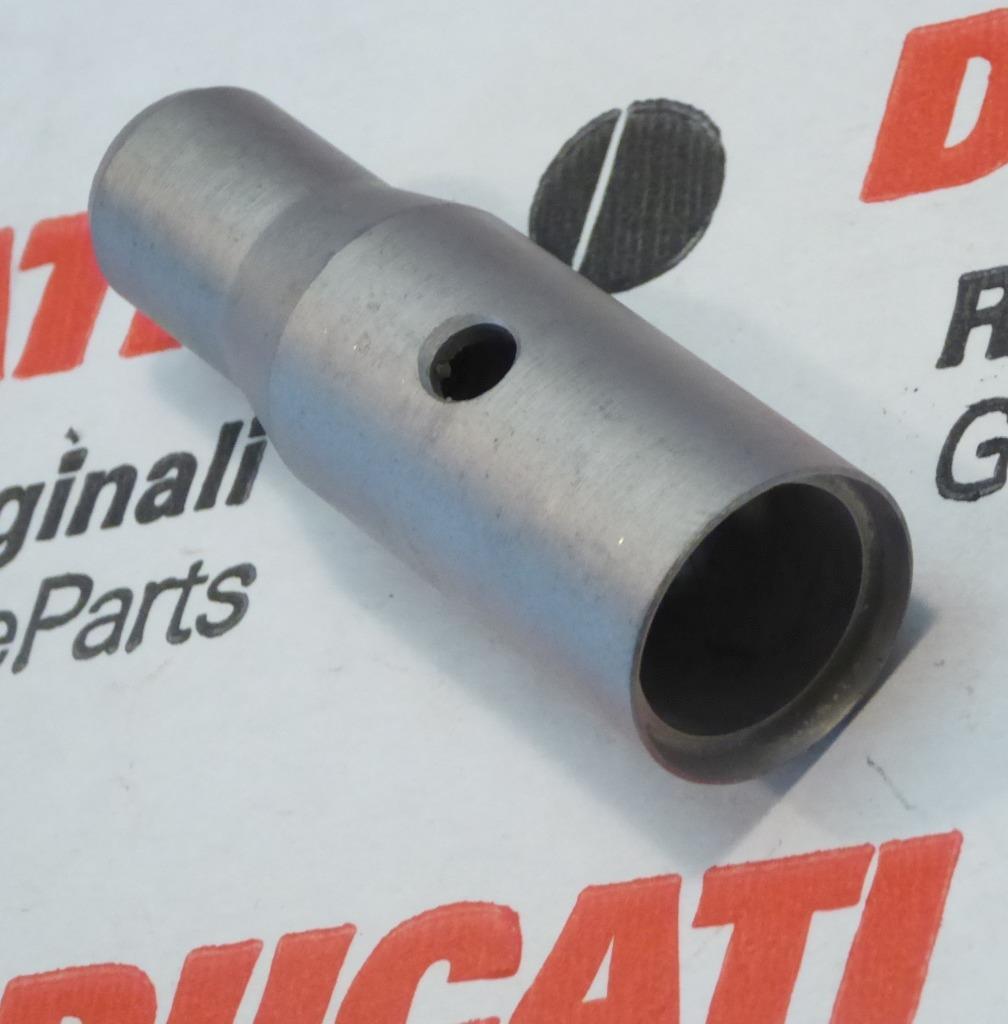 1991-1998 Ducati factory tool 851 888 916 996 camshaft mounting cap 887130876