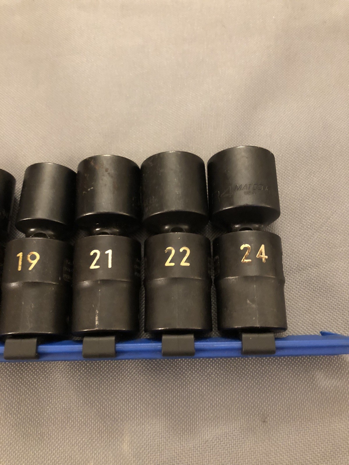 10 PIECE 1/2″ DRIVE METRIC 6 POINT UNIVERSAL IMPACT SOCKET SET – SCUPM106RC