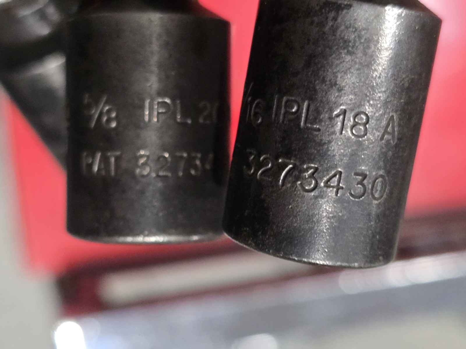 SNAP ON 1/2 DRIVE UNIVERSAL SWIVEL IMPACTS IN SAE. 4 PIECE SET WITH BONUS DEEP