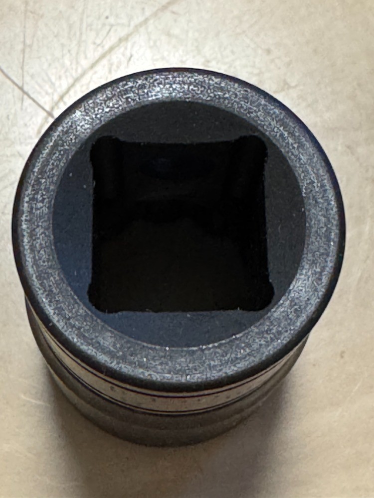 82136M | 1/2″ Drive x 36mm Standard Length 12 Pt Duo-Socket Lifetime Warranty