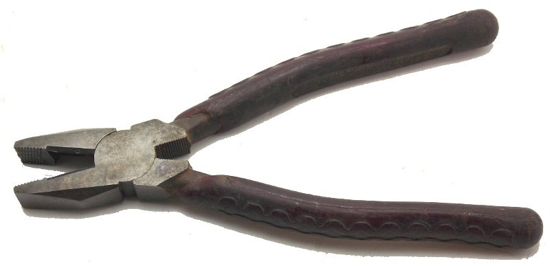 Vintage Klein Tools Lineman Pliers 8.5″ Long «Klein Koat» No 89 Made USA Used