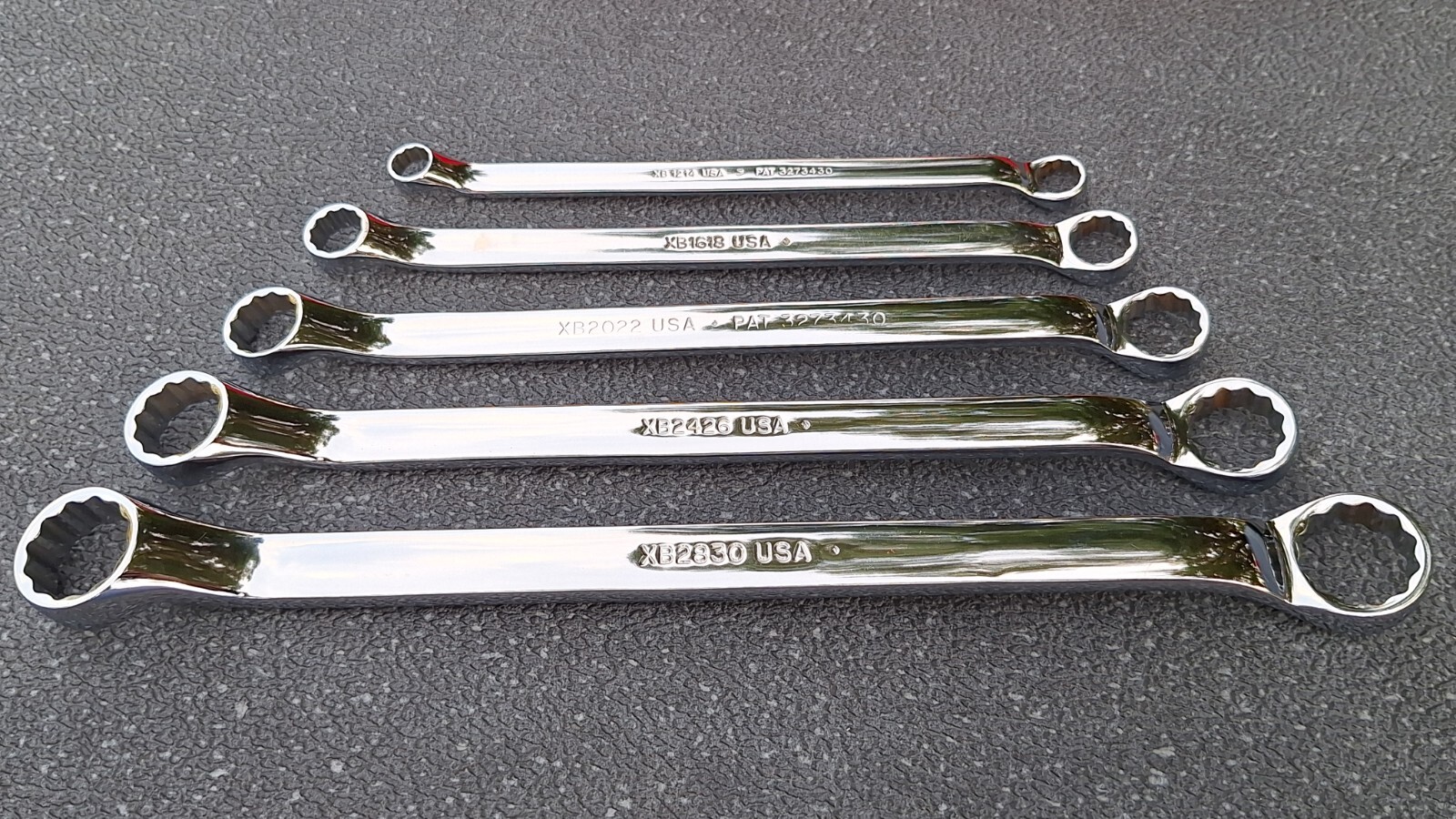 NOS*** UNDERLINED Snap On XB605A SAE 5-pc Offset Double Box Wrench Set w/ Tray