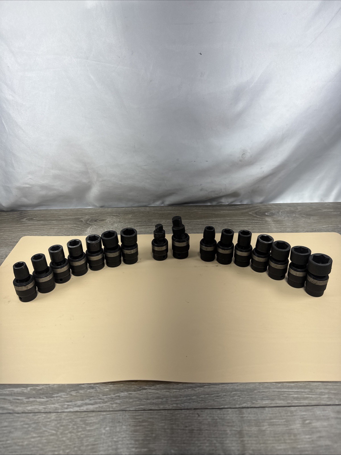 Genius Tools 16 Pc 3/8″ Dr. METRIC SAE SWIVEL IMPACT SOCKET