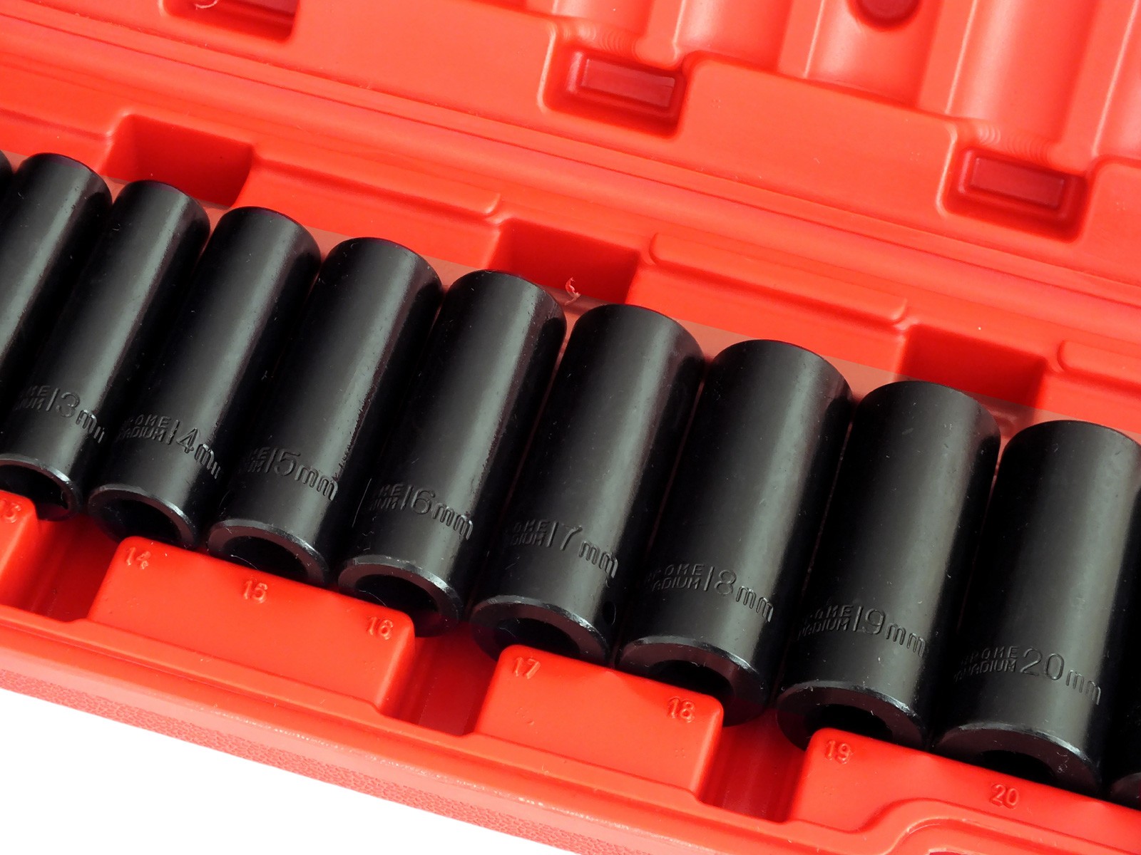 3/8″ Deep Impact Socket Set 15pc 8-22mm Heavy Duty CRV c/w Storage Case Voche®