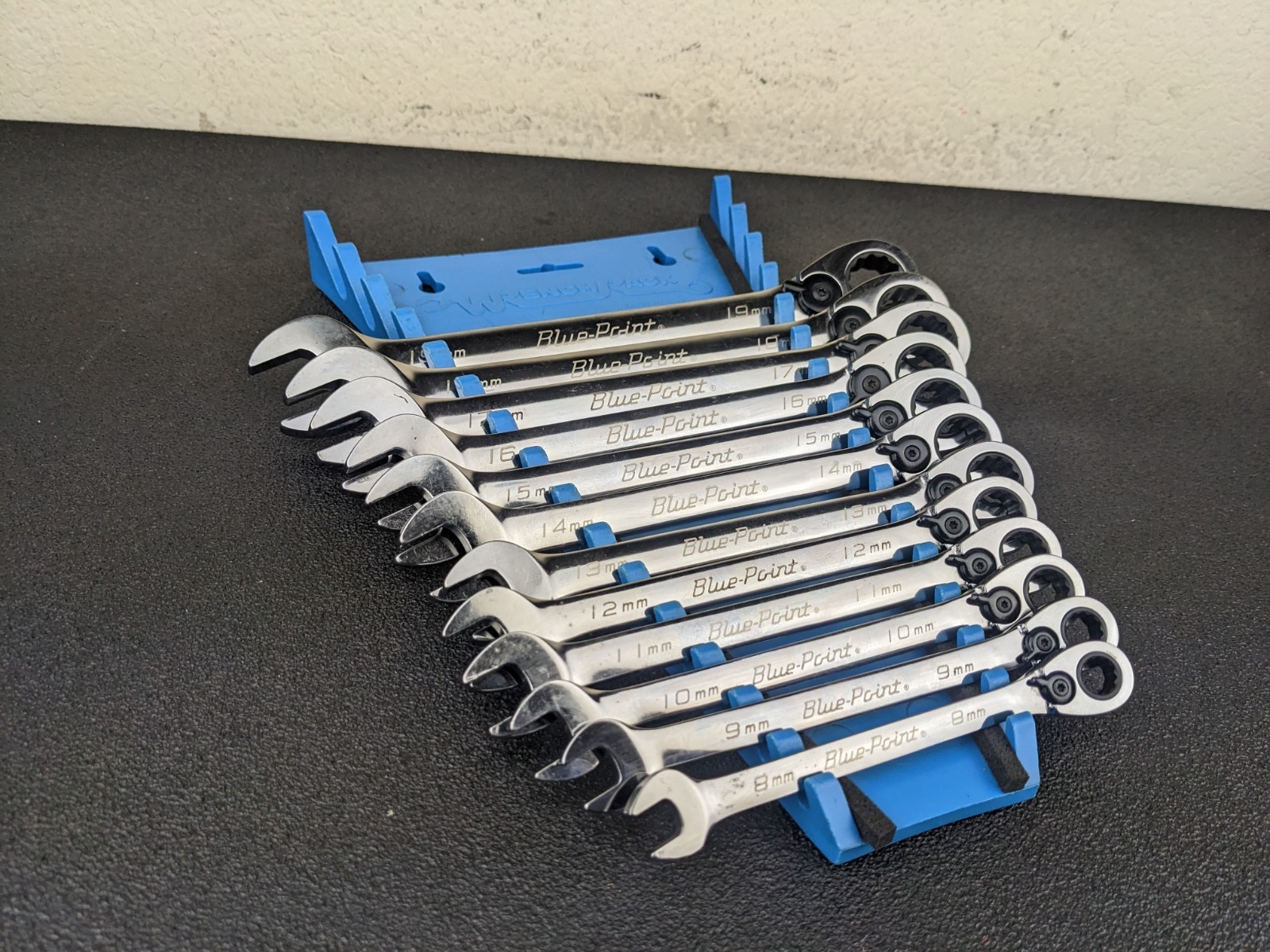 #bo678 Blue Point BOERM712 12 Pc Metric Reversible Ratcheting Wrench Set 8-19mm