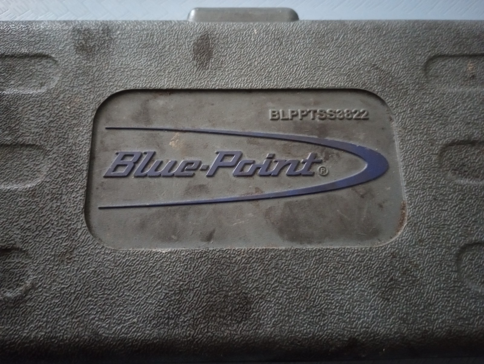 Blue-Point BLPPTSS3822 22pc 3/8″ Drive Pass Thru Socket Set