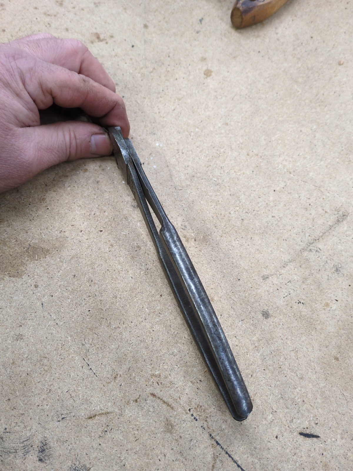 Snap-on Battery Terminal Pliers Angle Nose Parrot Head 7 1/2″ 208-A USA