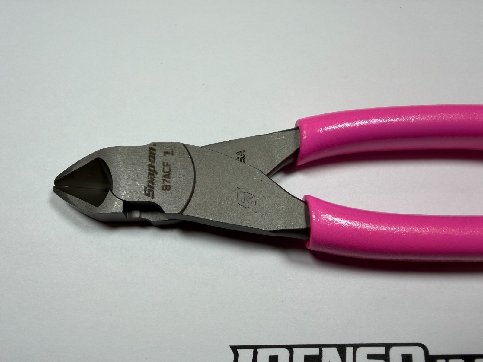Snap-on Tools USA NEW PINK Soft Grip 7″ Diagonal Cutter Pliers 87ACFP