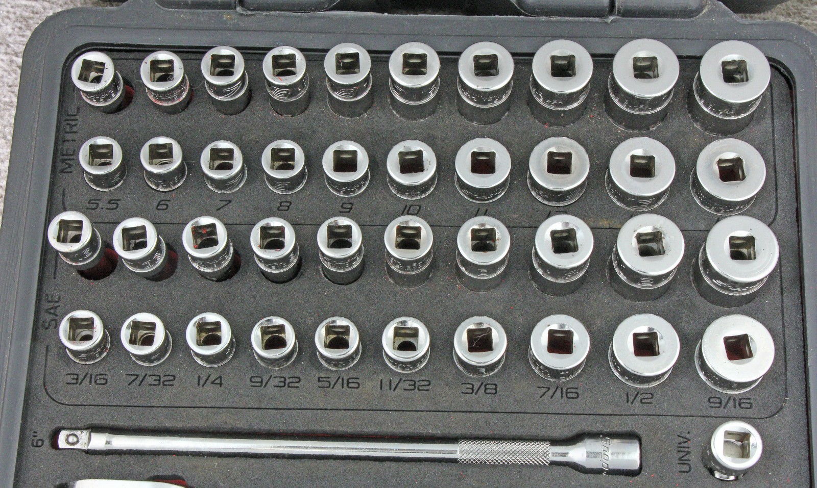 Snap on 144TMPB 44 Piece 1/4″ Drive 6 Point METRIC / SAE General Service Set