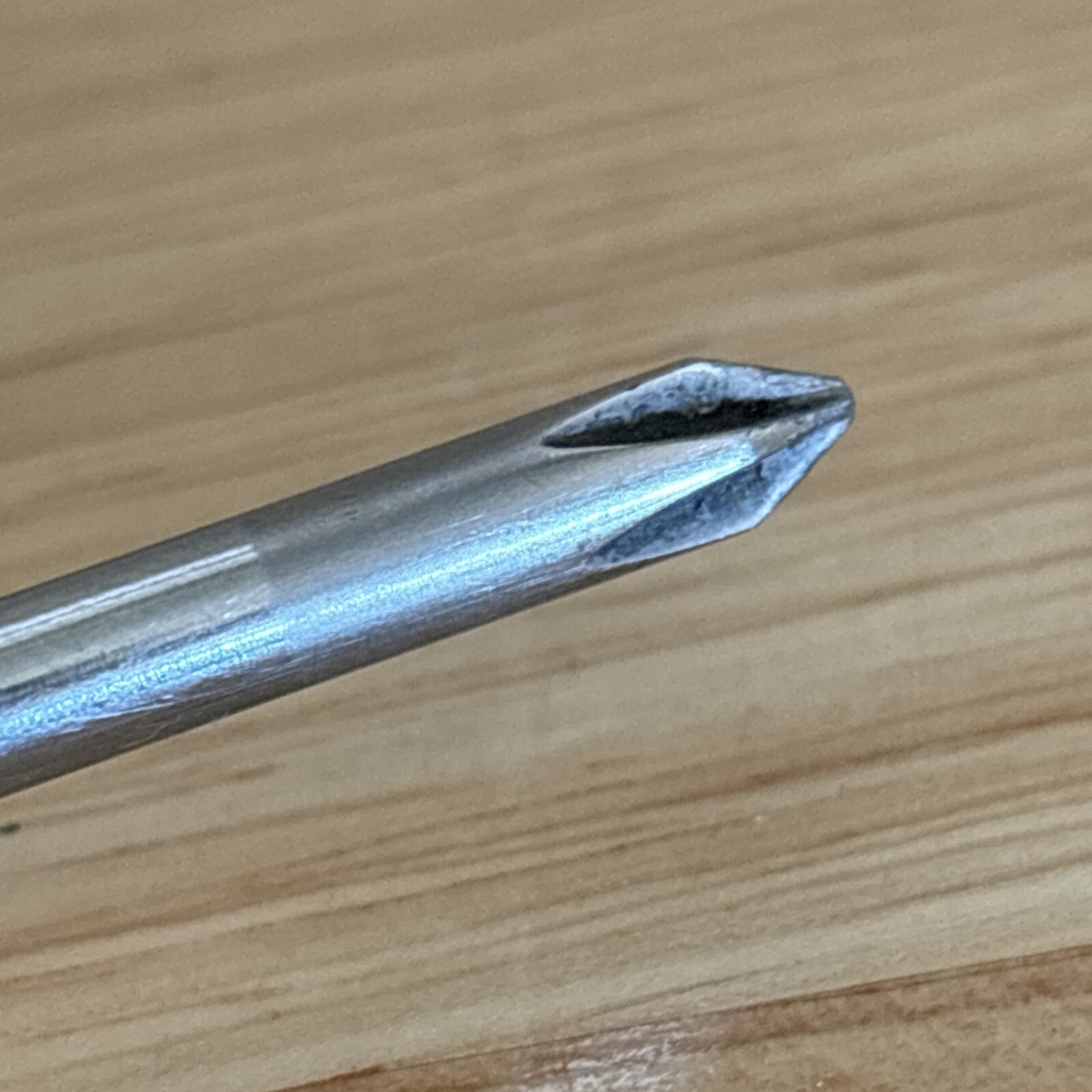 Snap On No 1 Mini Phillips Screwdriver Knurled Shank Soft Handle SGDP301A
