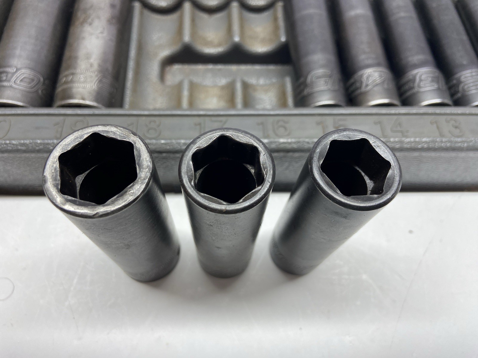 Snap On 315SIMMYA, 15pc Metric Deep Impact Sockets, 10-24mm, 1/2” Drive