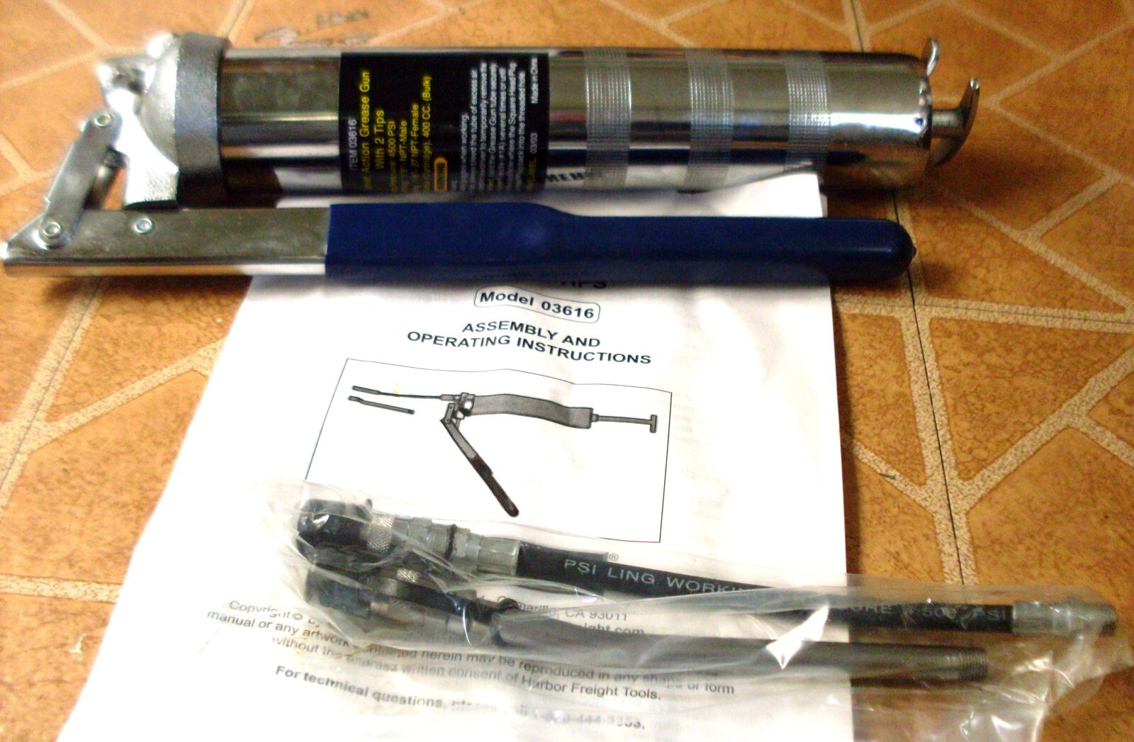 US GENERAL Lever Action Grease Gun Item 3616 New Old Stock
