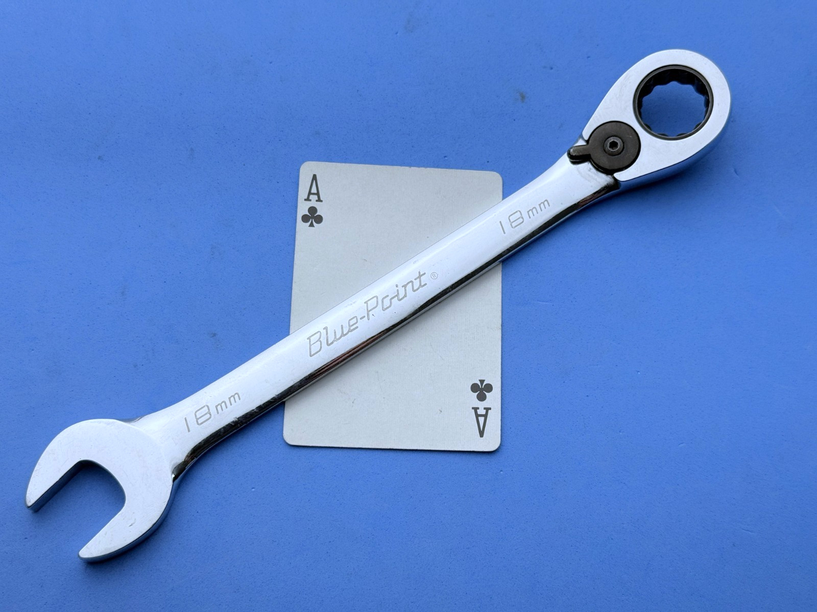 Blue Point 18mm Reversible Ratcheting Wrench metric BOERM18 Sold by Snap on