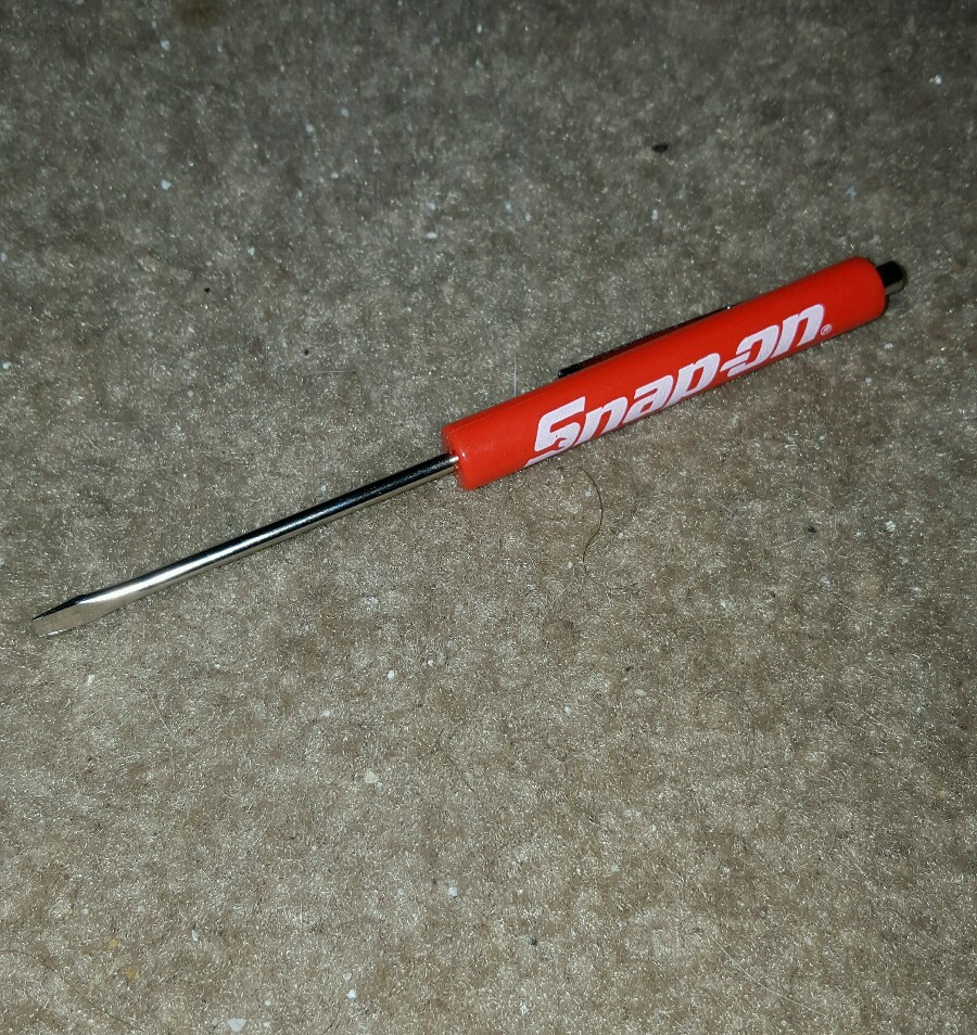 10 Snap on tools screwdrivers per order . red pocket screwdriver . magnet ends