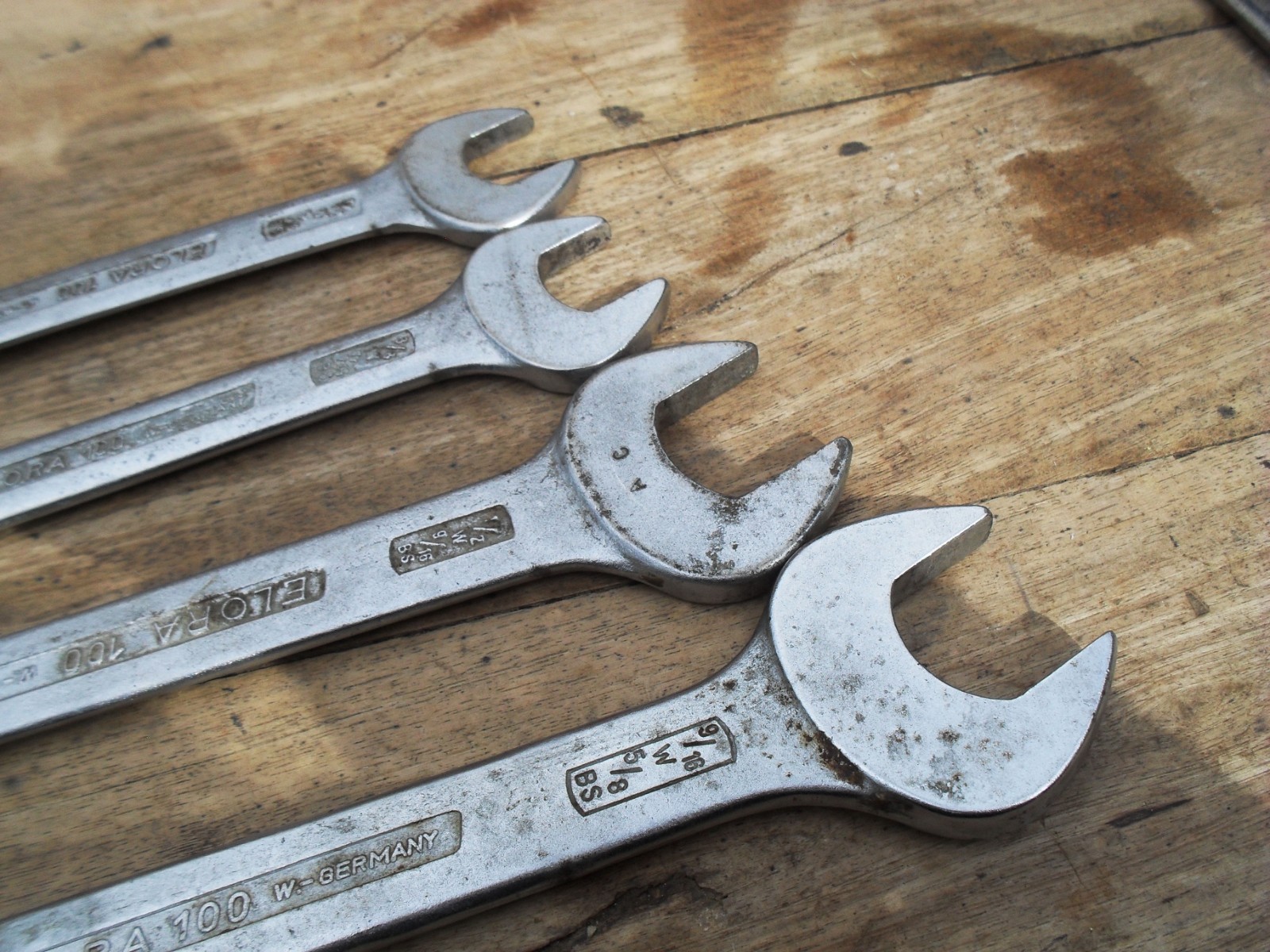 4 x vintage elora whitworth spanners 5/8 x 9/16, 1/2 x 7/16 , 7/16 x 3/8 +other