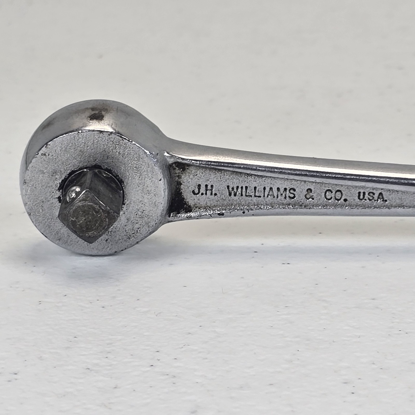 JH Williams & Co. Tools 3/8 Drive Ratchet B-52 Superratchet Vintage
