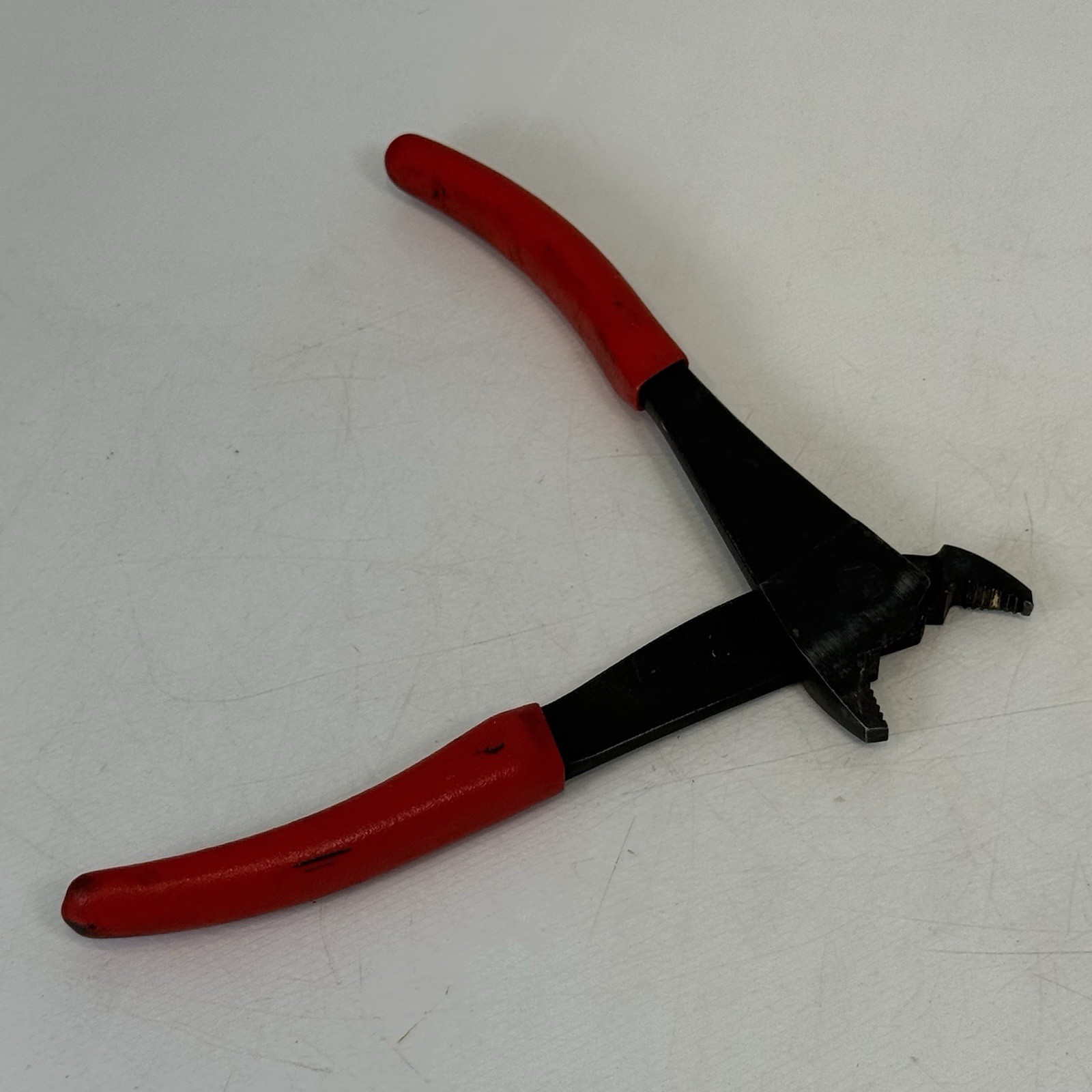 Snap-On Tools USA 208BCP Battery Terminal Pliers Side Mount Angle Nose Red Grip