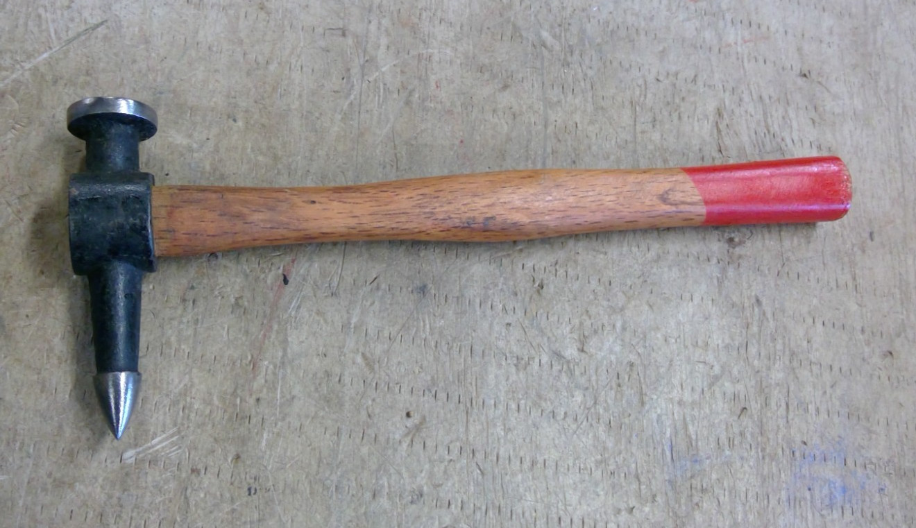 Vintage Auto Body Hammer 1-1/8″ Round Face & tapers point 1 1/2″ Long