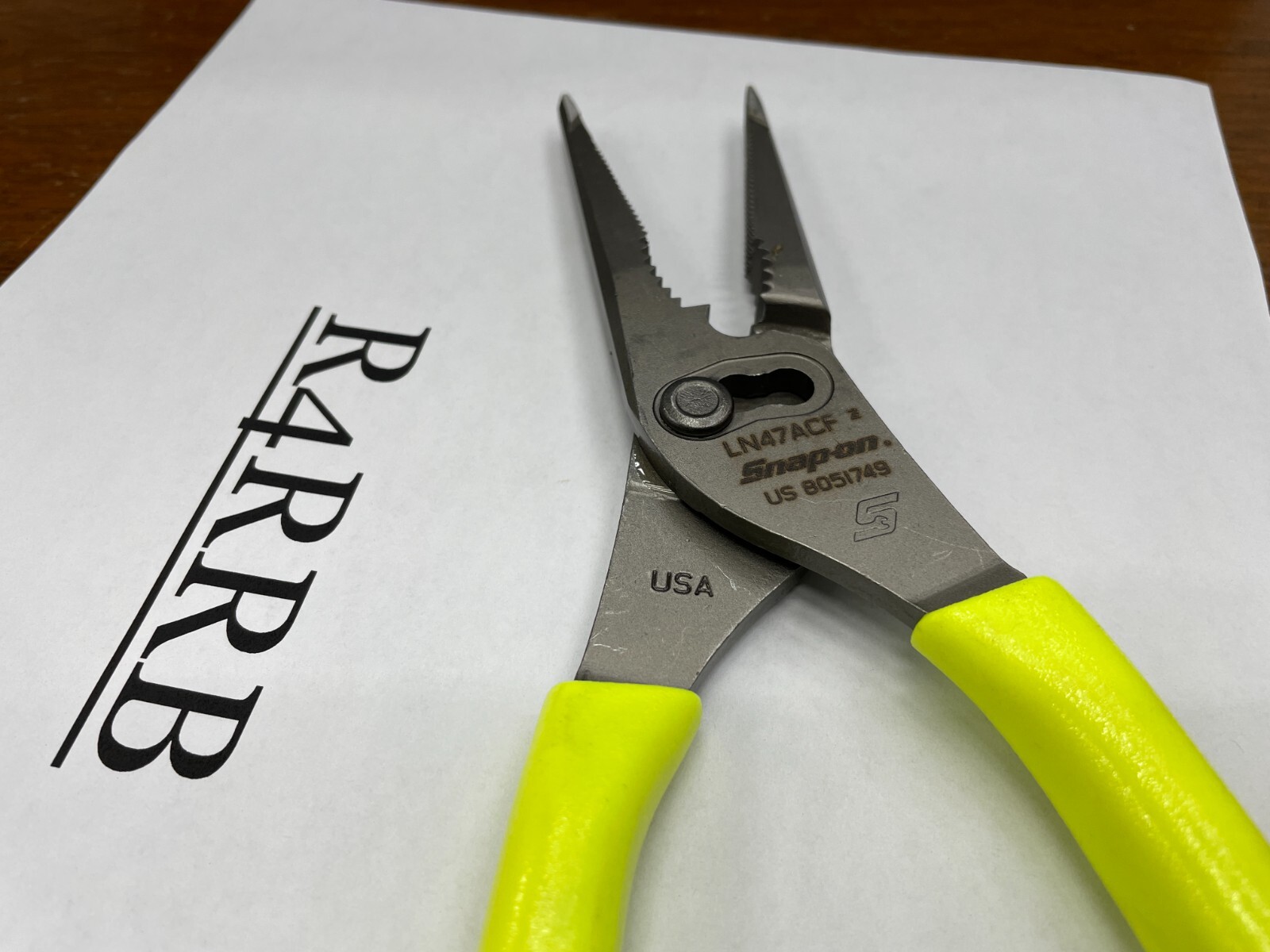 Snap-On Tools USA NEW HIVIZ 9″ Soft Grip Long Nose Slip Joint Pliers LN47ACFHV
