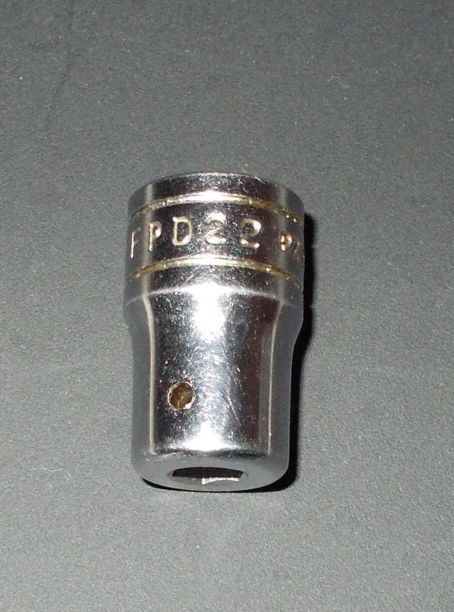 Vintage Underline Snap-on 3/8″ Drive PZ DR #2 FPD22 and FP32A #3 bit sockets