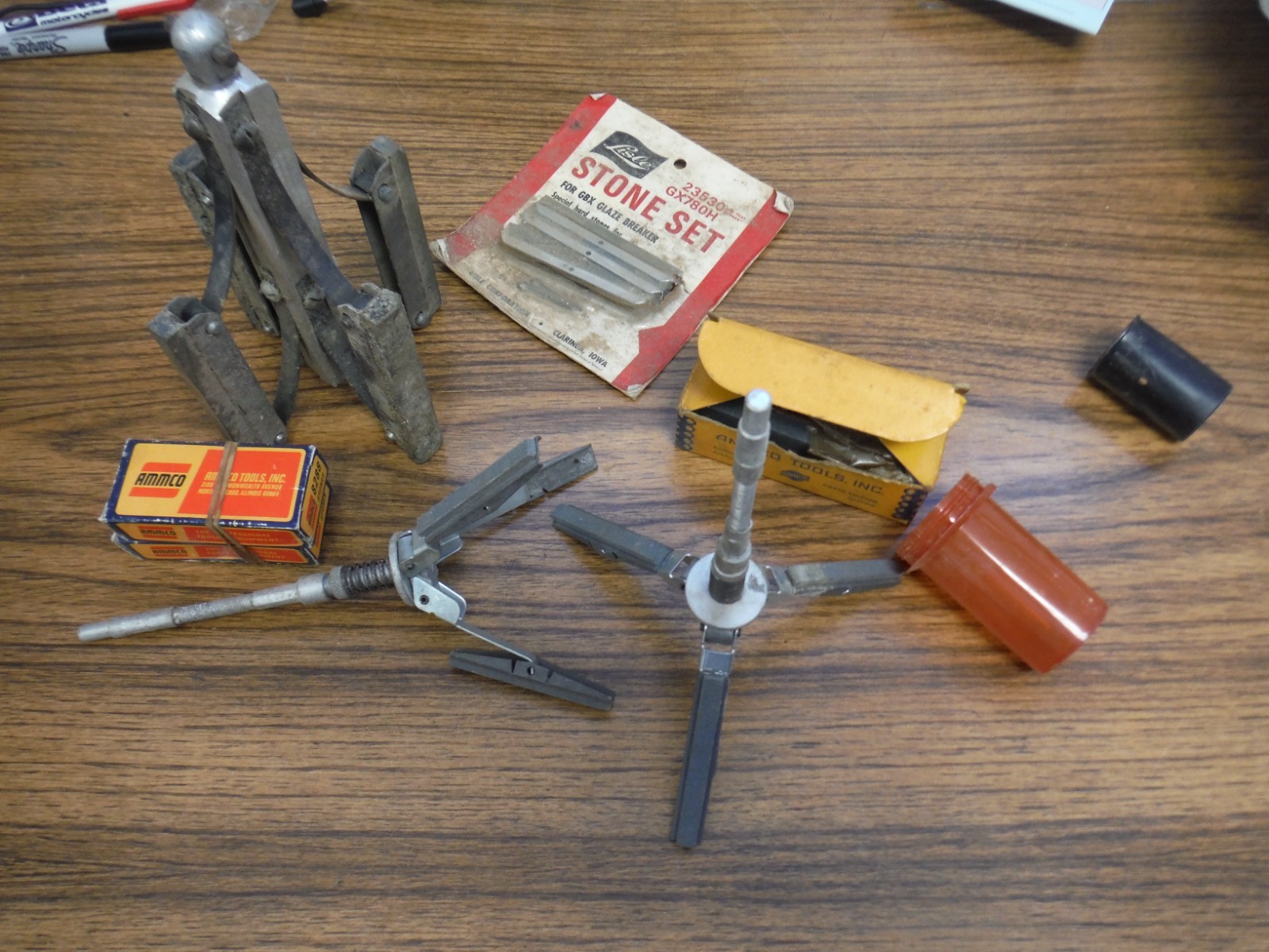 AMMCO Lisle Vintage Engine Cylinder Surfacing Tool Hone Grinder Stones LOT