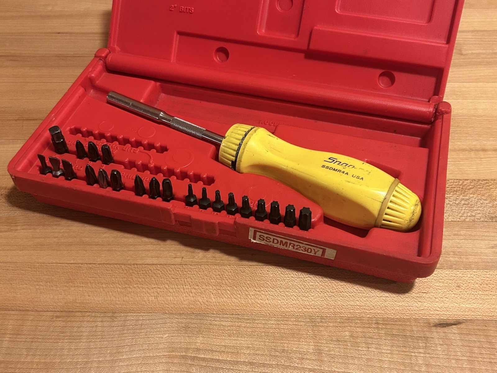 Snap-on Tools | 1990s SSDMR230Y Yellow Ratcheting Screwdriver Set + PB55 Case