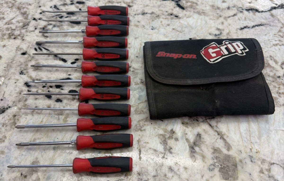 Snap On Pick Screwdriver Torx Set Red PAK562420 Pouch 12 Piece Set As Pictured..