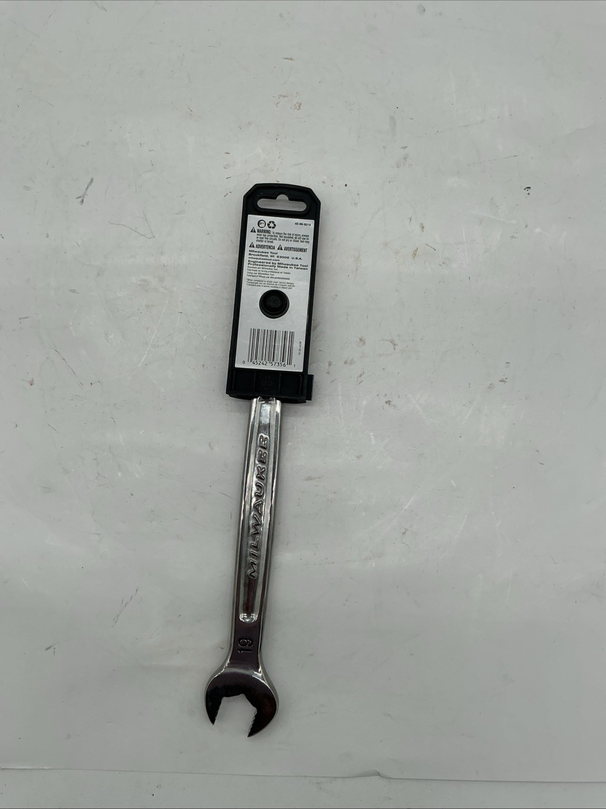 Milwaukee 45-96-9319 19MM Metric Ratcheting Combination Wrench