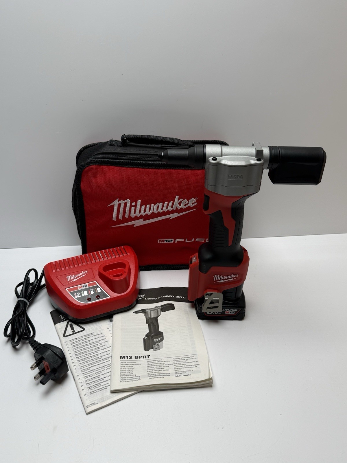 Milwaukee M12BPRT-201X 12V Pop Rivet Gun Cordless Brushless With 6 Ah Battery