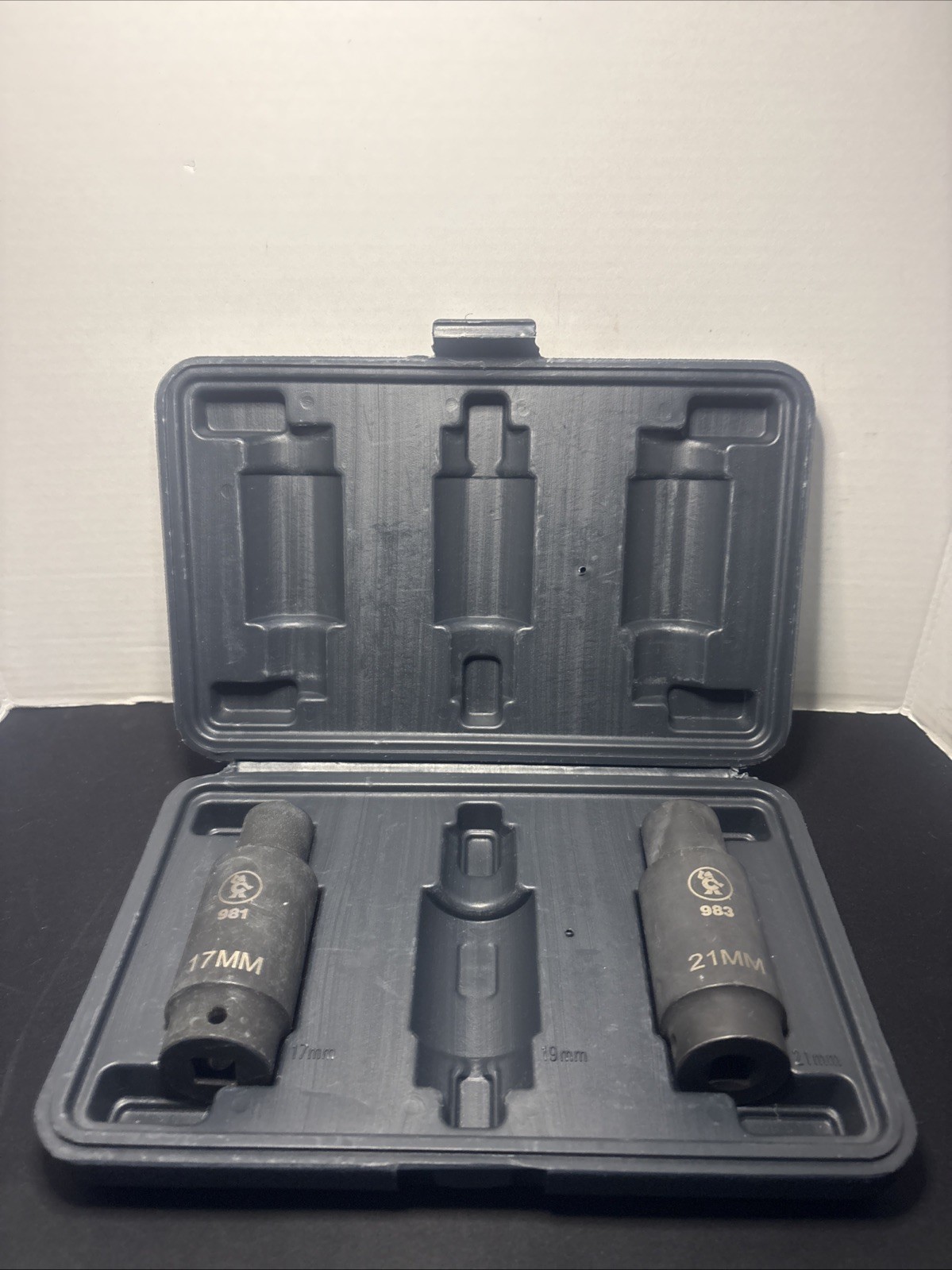 Cornwell Tools Crank Bolt Socket Set HR980 Missing One # 982 #19mm