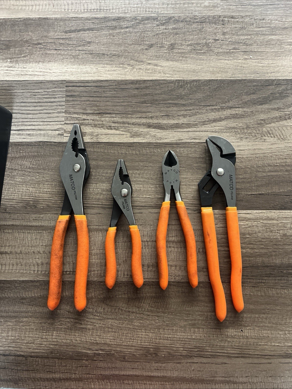 Matco Tools 4 Pc. Universal Plier Set – Orange SPU4M Nice Tools/v