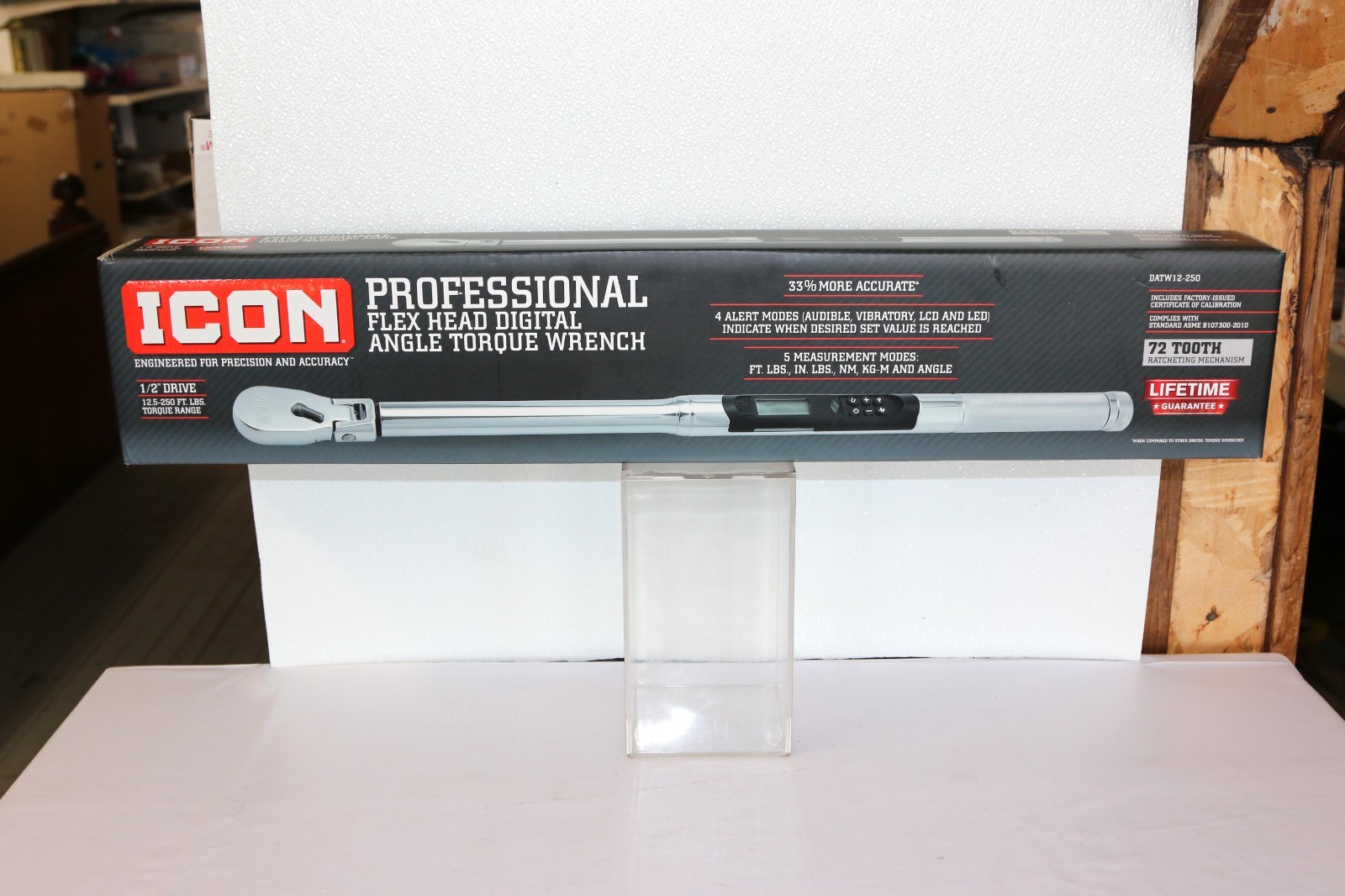 Icon 1/2″ Drive 50-250 Ft LBS Digital Flex Head Torque Wrench DATW12-250 w/ Case