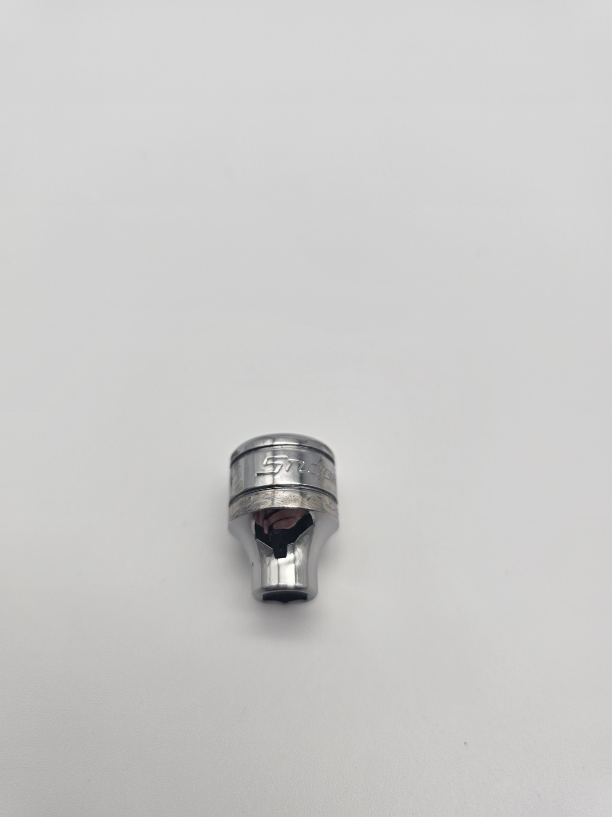 Snap On Tools 3/8″ Drive 1/4″ 6PT Shallow Chrome Socket F081 USA