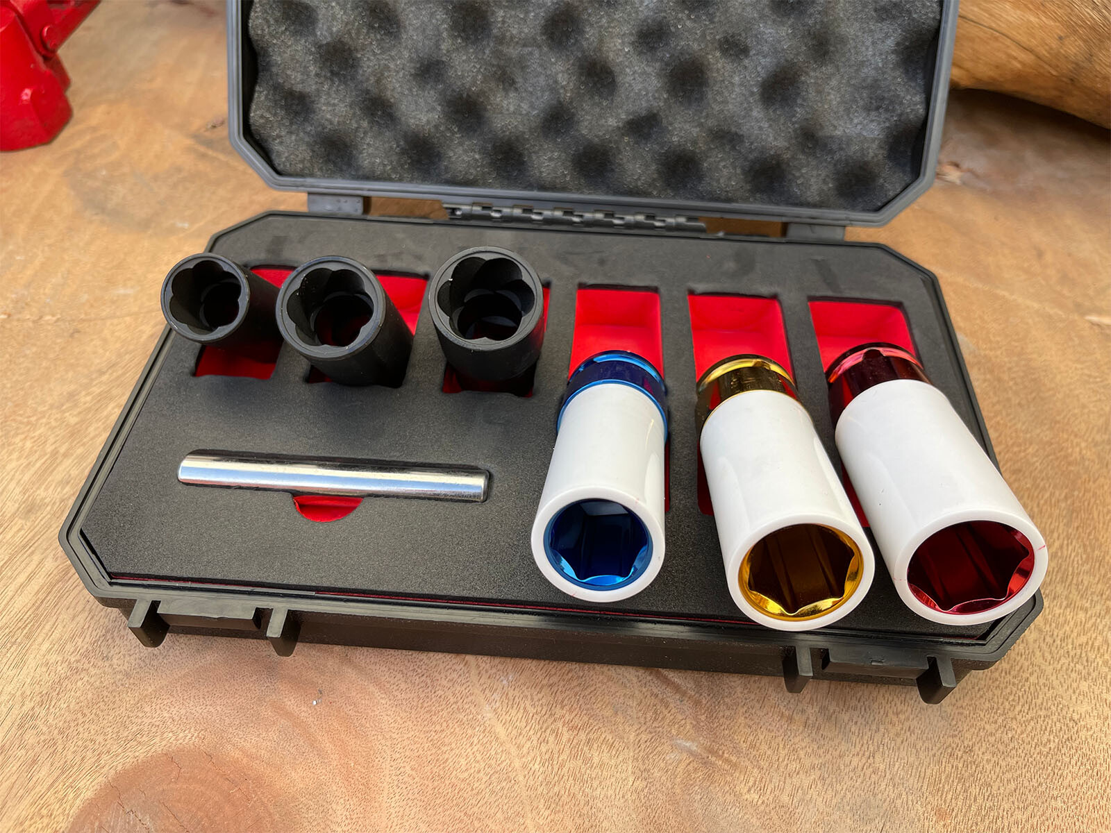 7pc Twist Socket Set Bolt Extractor Stripped Lug Nut Remover & Thin Wall Sockets