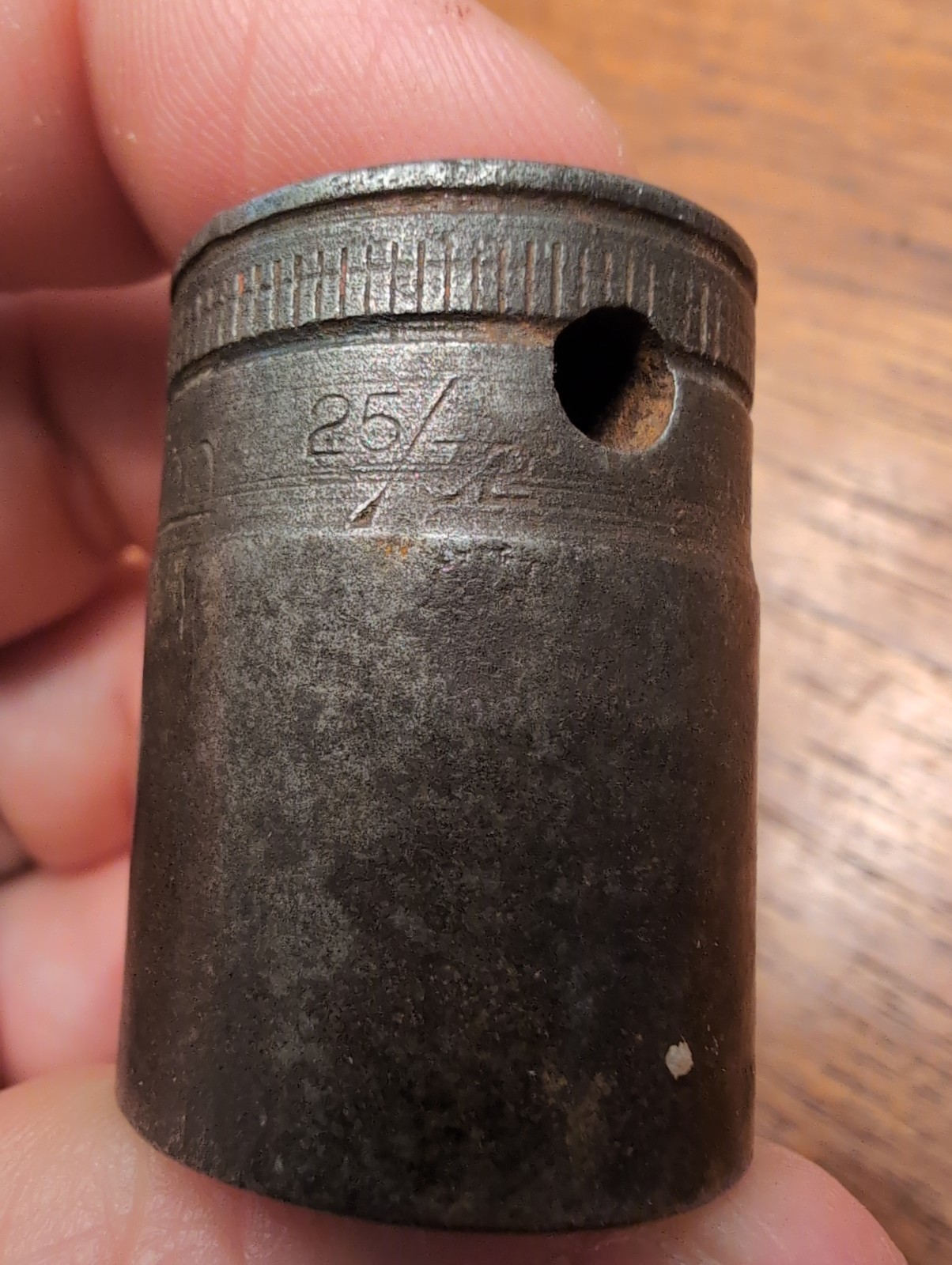 Snap-On Tools 25/32″ Socket SW-250 12 point 1/2″ Drive Vintage USA MADE.