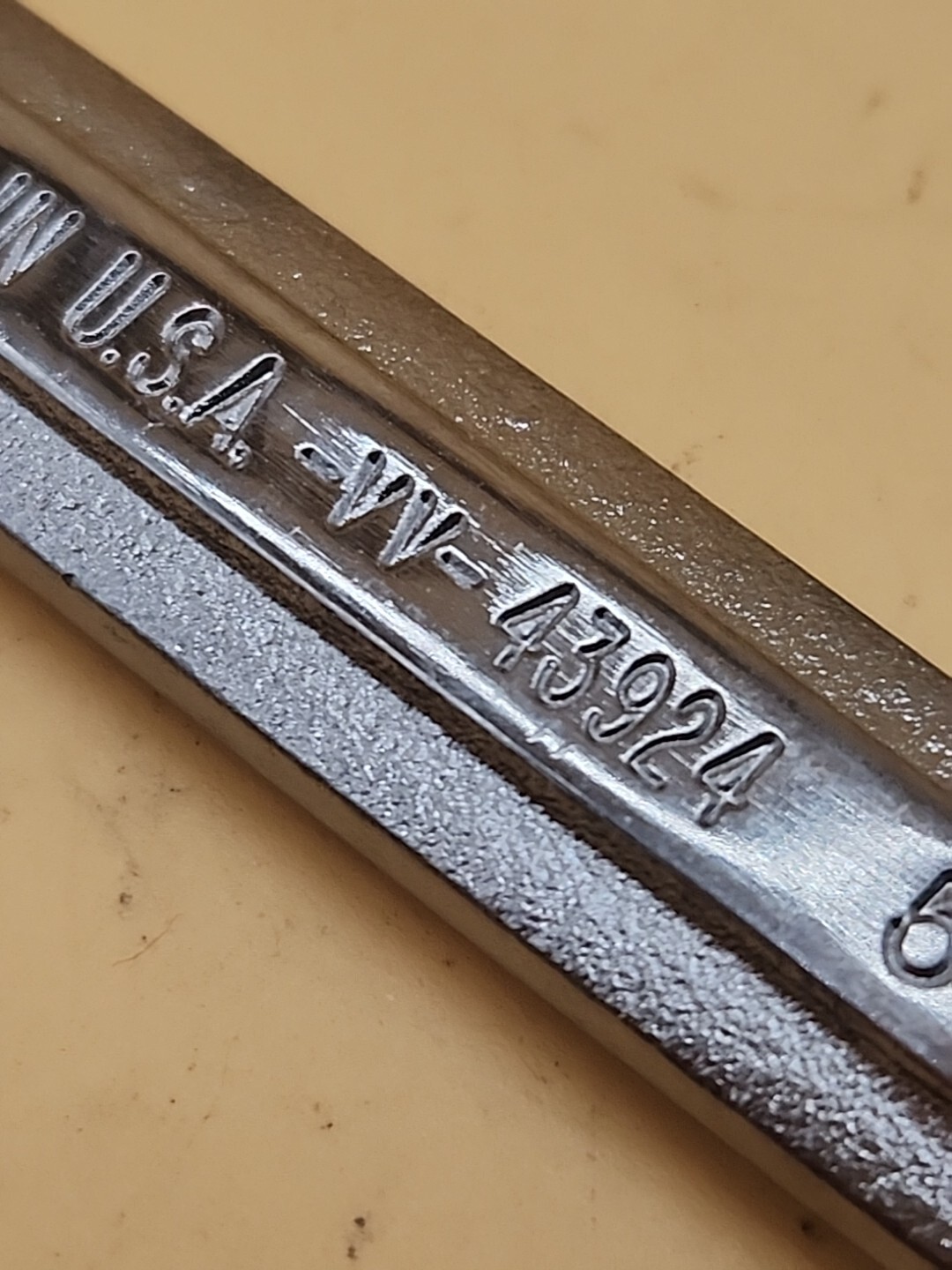 Craftsman VINTAGE NEW VV-43924 9/16in. x 5/8in. Double Box End Wrench USA