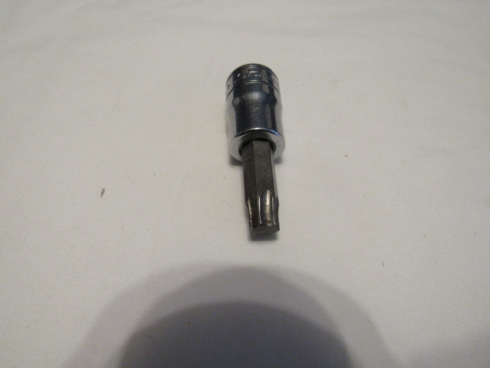 SNAP-ON FTX45E 3/8″ Drive T45 Torx Bit Driver Socket