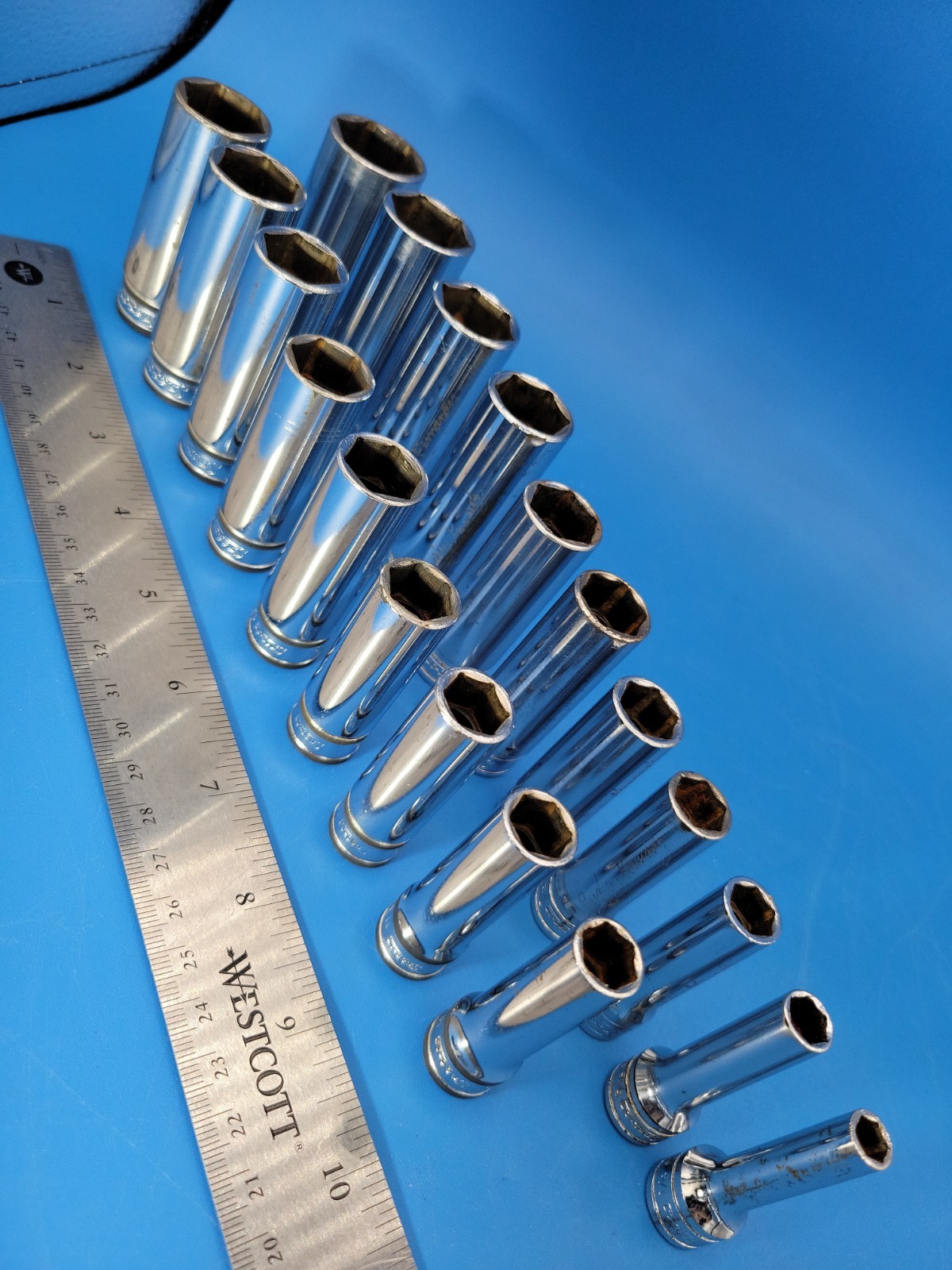 Snap-on Socket Set ⅜” Dr 10mm to 19mm ¼» to ⅞» 6 Pt 20 Pcs SFSM SFS Series T-4-1