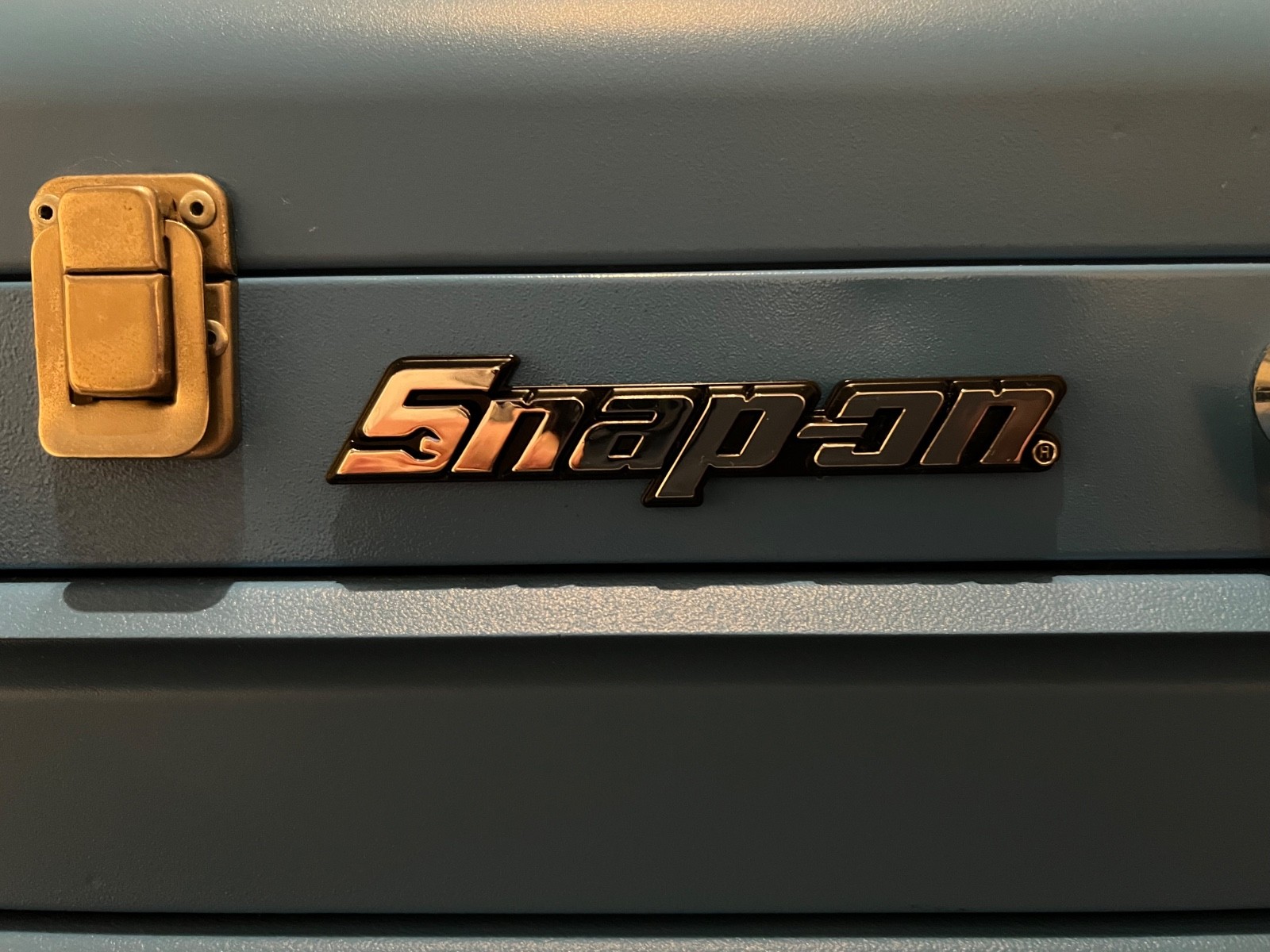 Snap On Tools METAL 3D Toolbox Roll Cab Chrome Badge Emblem Sticker Decal logo.
