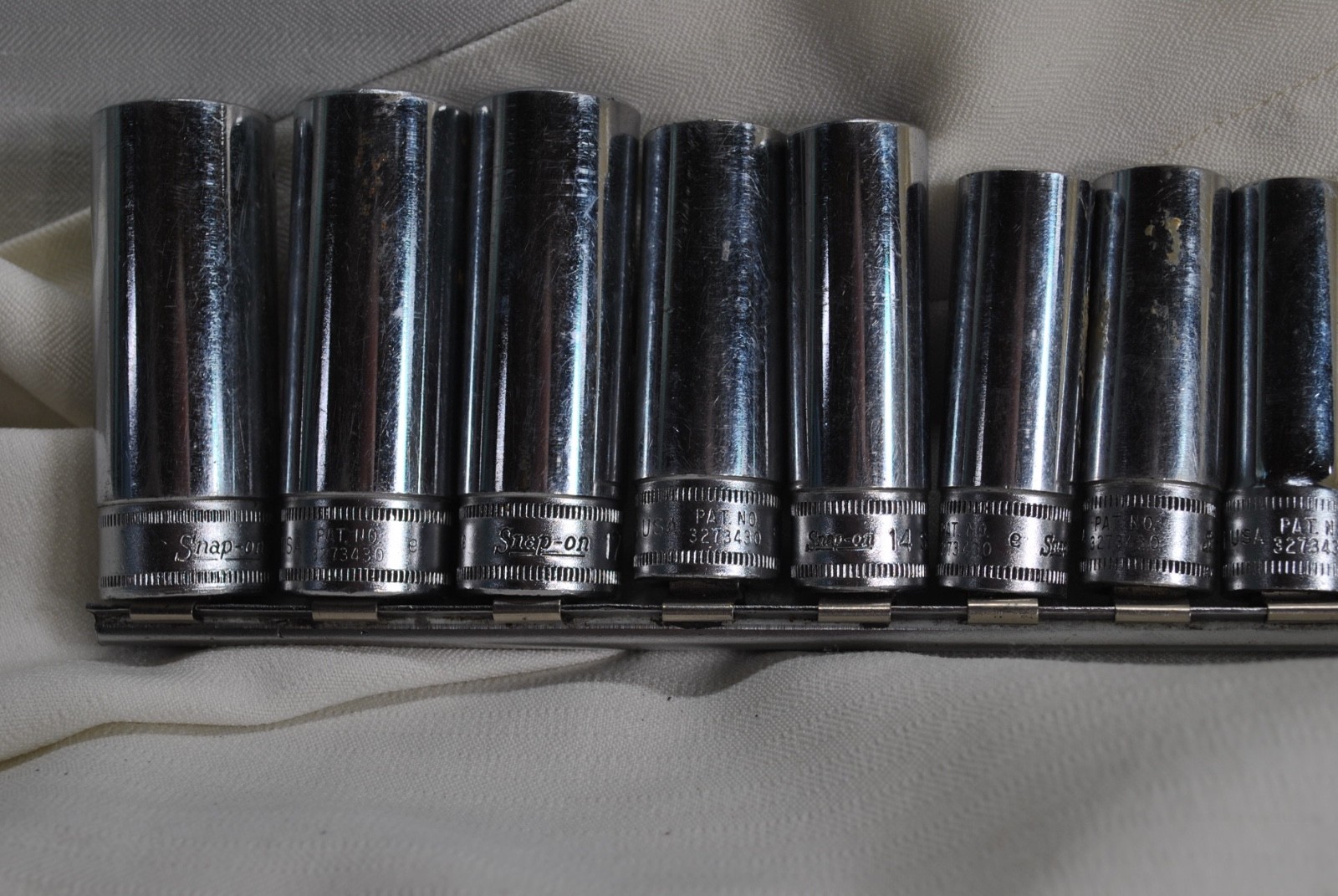 Lot of 9 Snap On 3/8″ Drive 6PT Metric Deep Chrome Socket SFSM9-SFSM19.