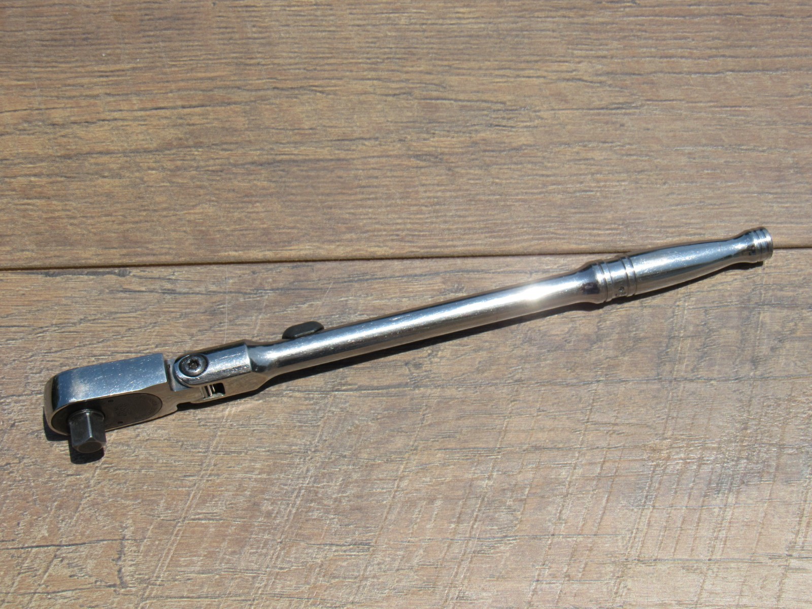 SNAP ON 3/8″ DRIVE FX936A LONG HANDLE LOCKING FLEX HEAD RATCHET NEW LOGO 11.5″