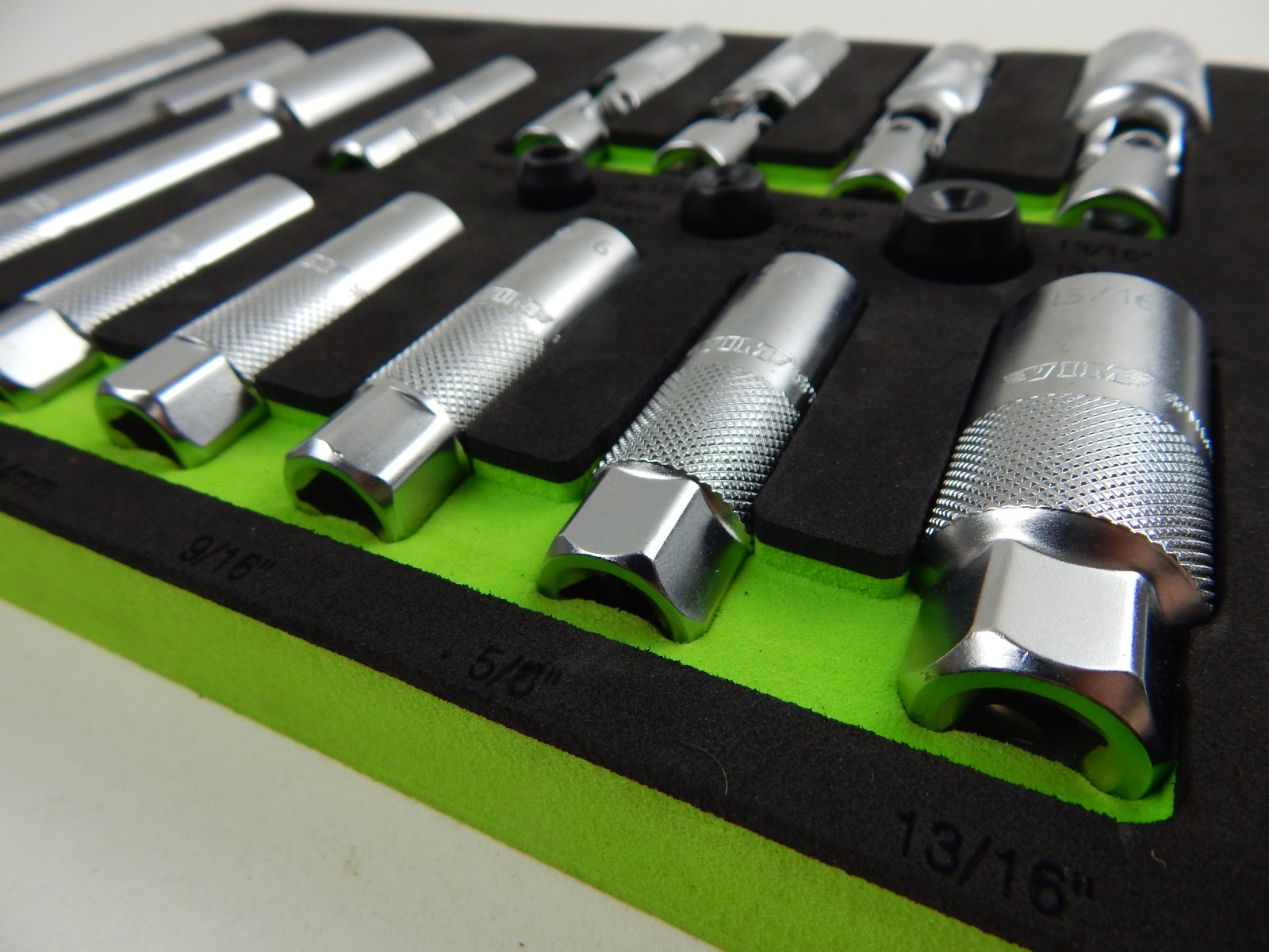 VIM SPM100 13pc Master Spark Plug Socket Set 14mm, 16mm, 9/16″, 5/8″ & 13/16″