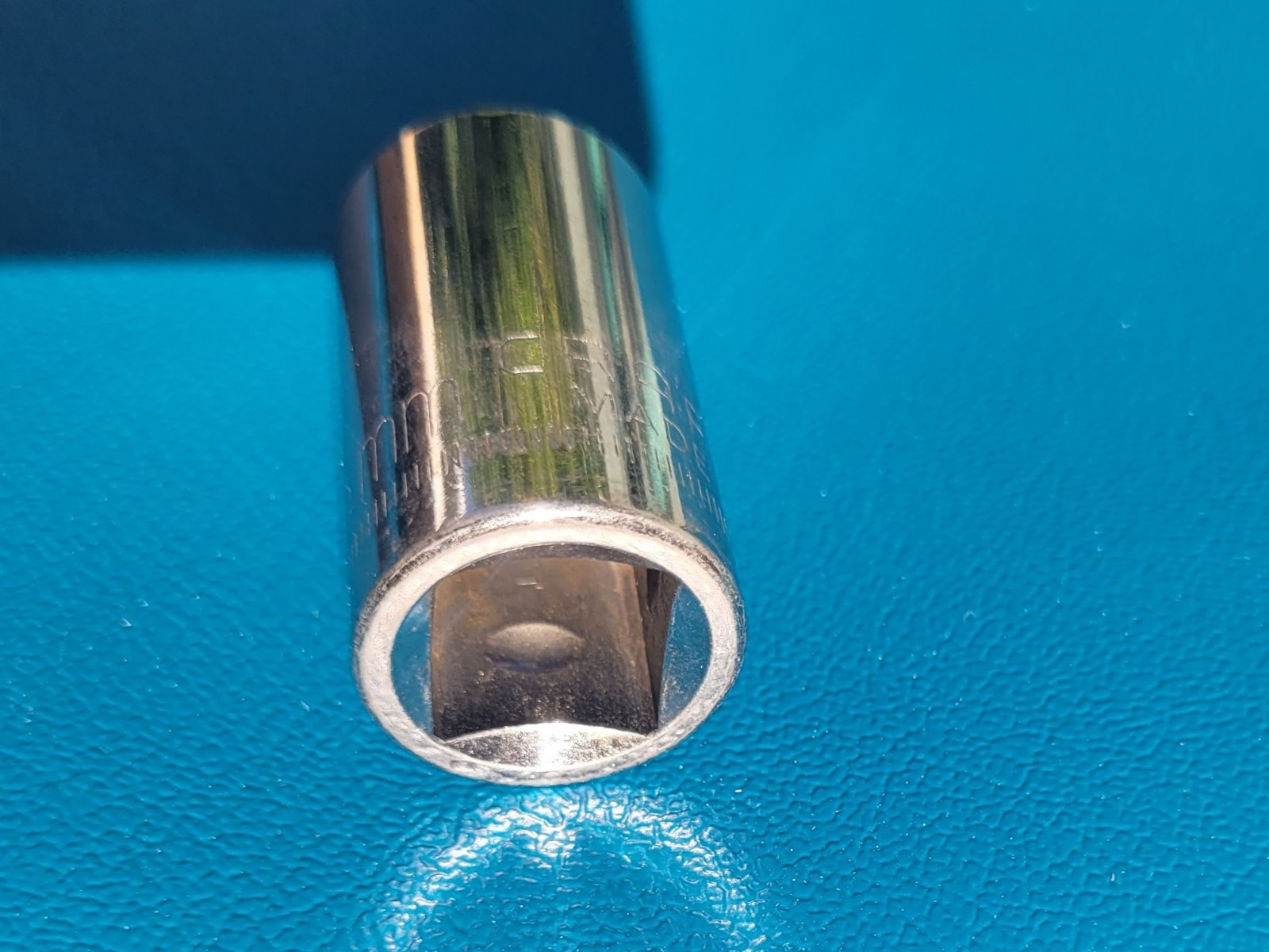 Craftsman -G- 44236 15mm 12pt 1/2″ Drive Socket