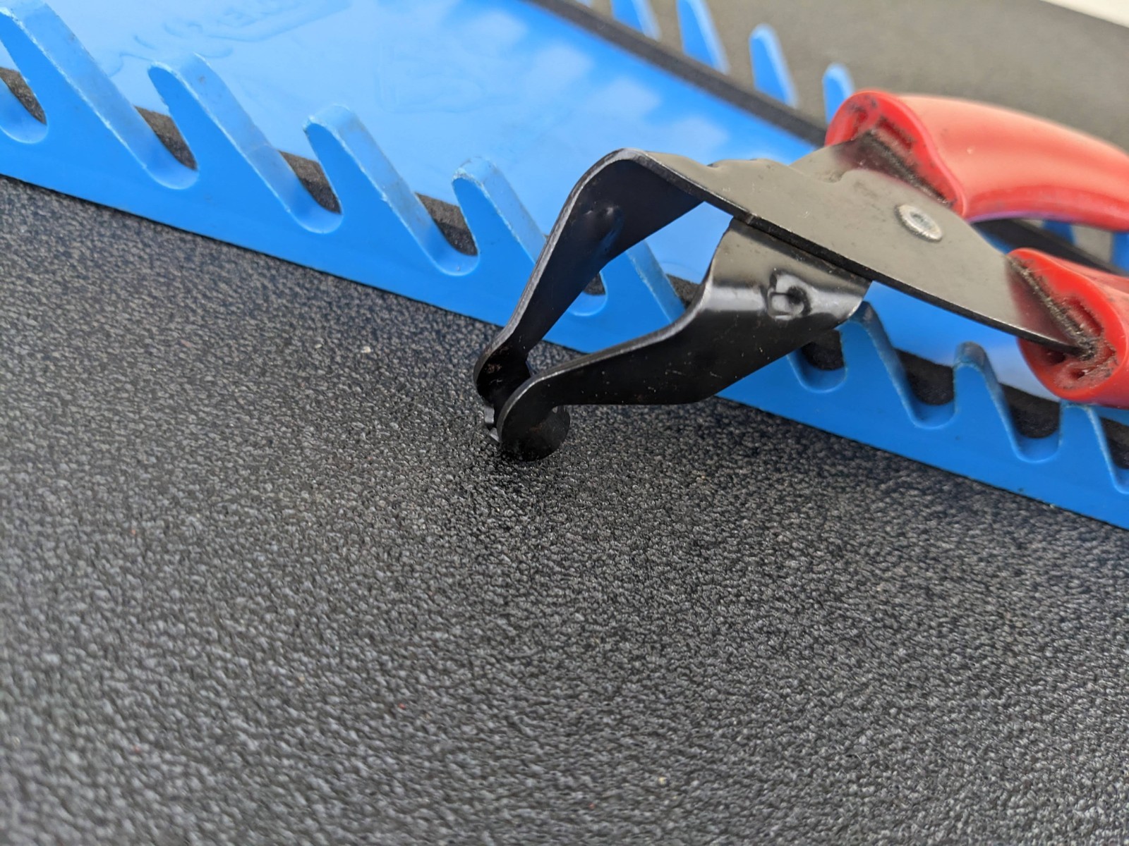 #bo807 Blue Point Fuel Line Disconnect Pliers FIH 9055-1
