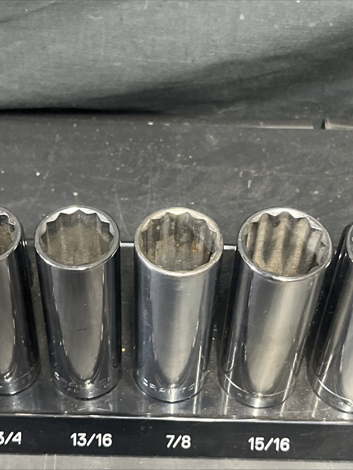 Craftsman USA 1/2” Drive 12 Point Deepwell SAE Socket Set 1/2- 1 1/8 All G But 1