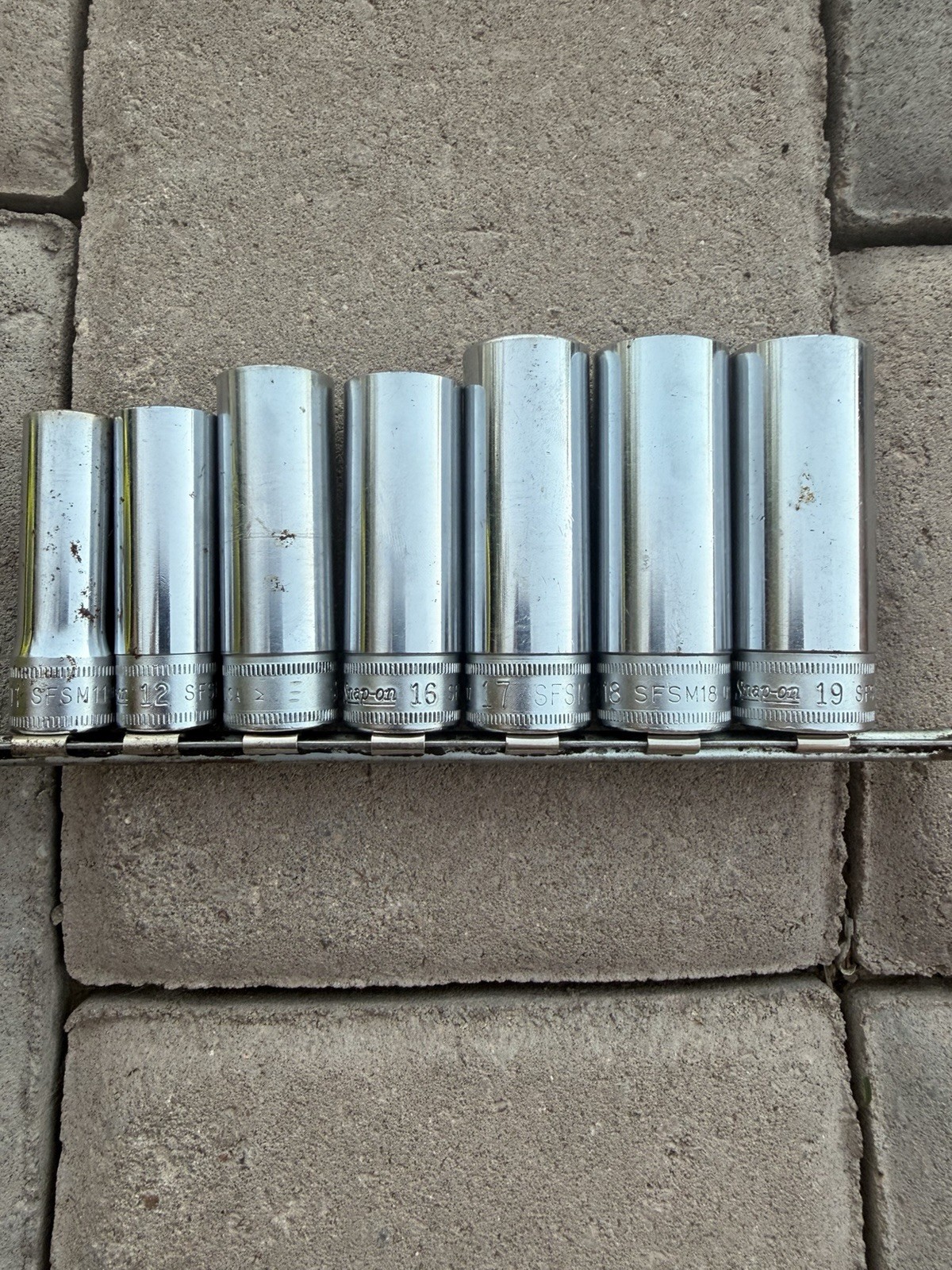 Snap On 3/8 Drive Deep Well Metric 6 Point Sockets 11,12,15,16,17,18,19mm 7 Pc