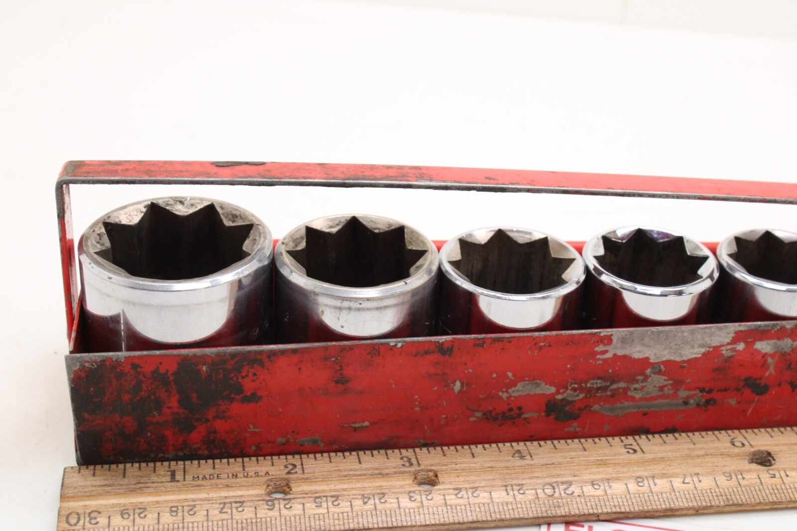 Mac Tools V128-V328 3/8″ – 7/8″ 1″ 1/2 Drive 8 Point SAE Chrome Socket Set