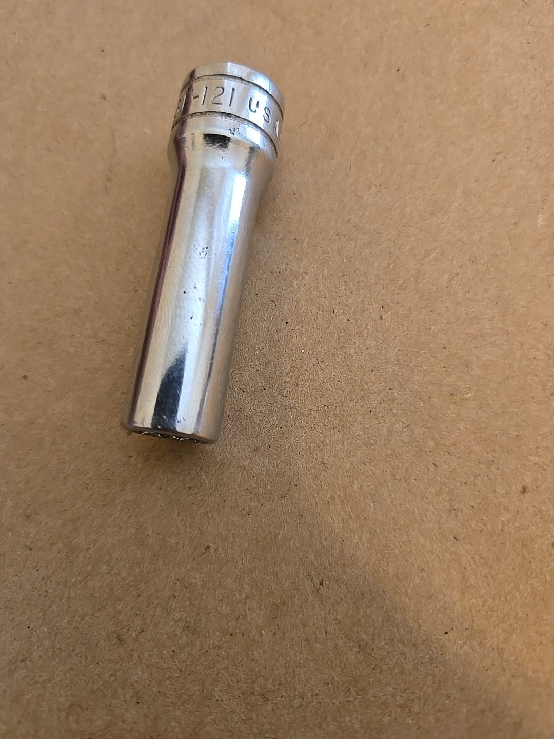 Snap On 3/8″ Drive 3/8″ 12PT SAE Deep Chrome Socket SF-121