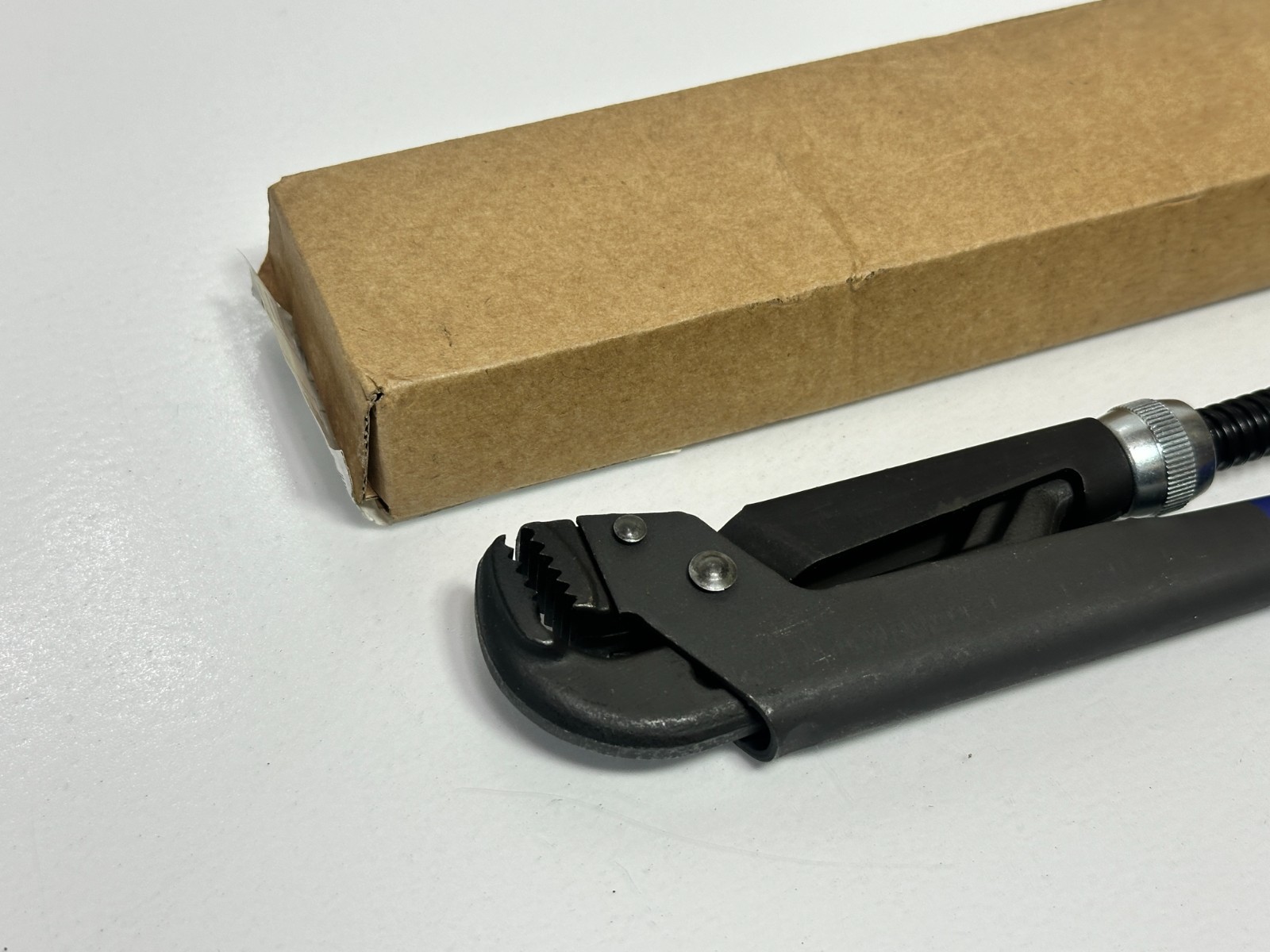 WILLIAMS Tools (SPAIN) 8″ Long Blue Grip Universal Pliers Wrench, NEW in Box